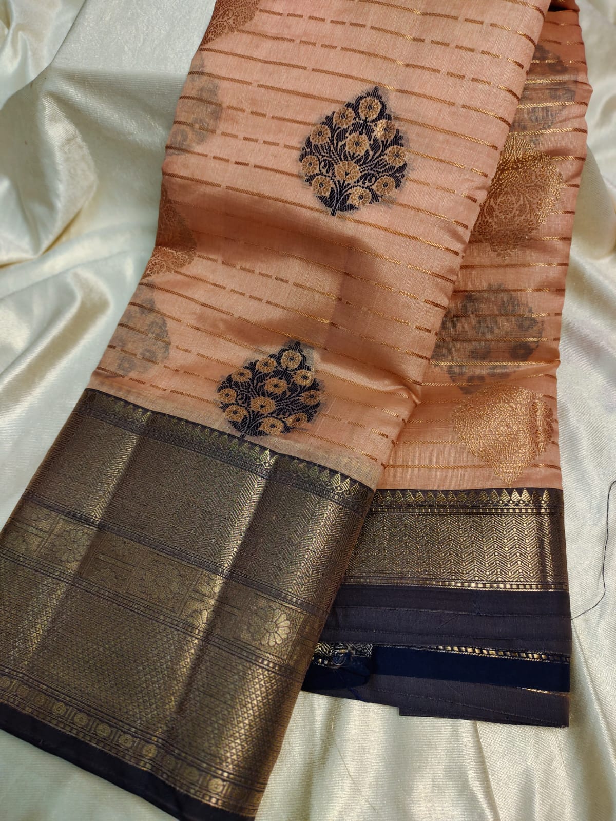 శ్రావణమాసం అమ్మకం