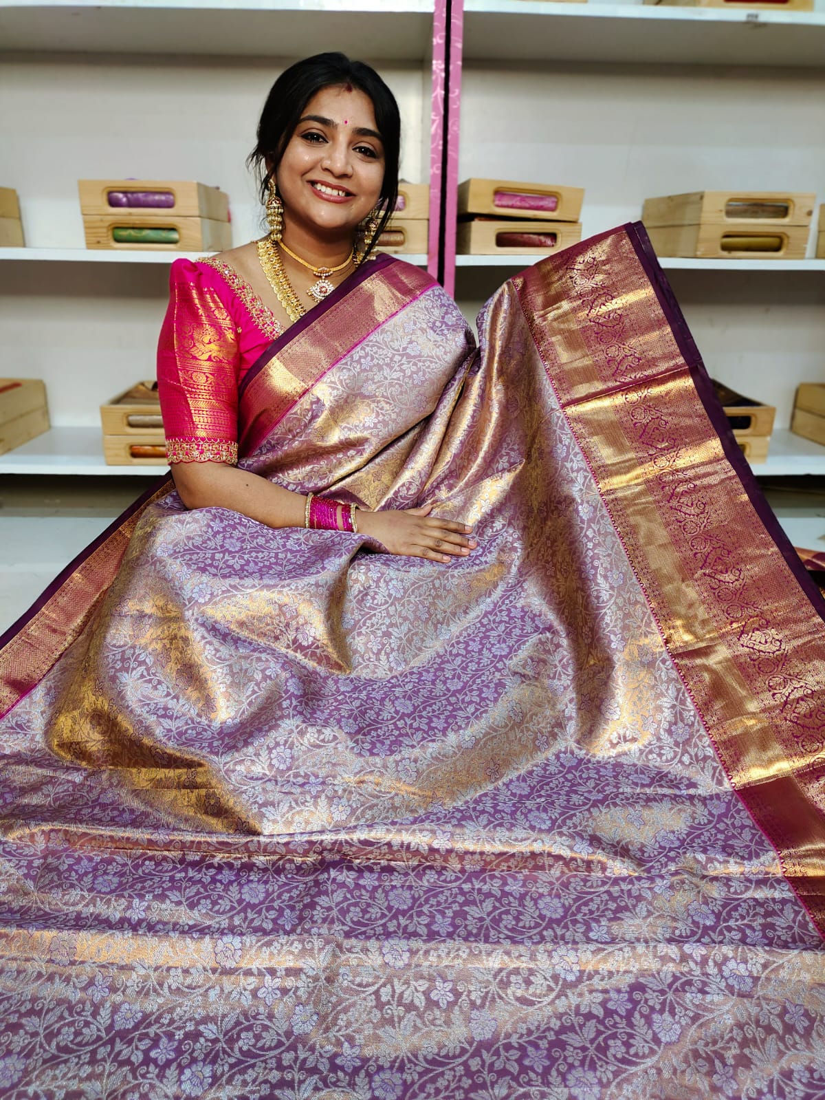 90% offer kanchi pattu collection