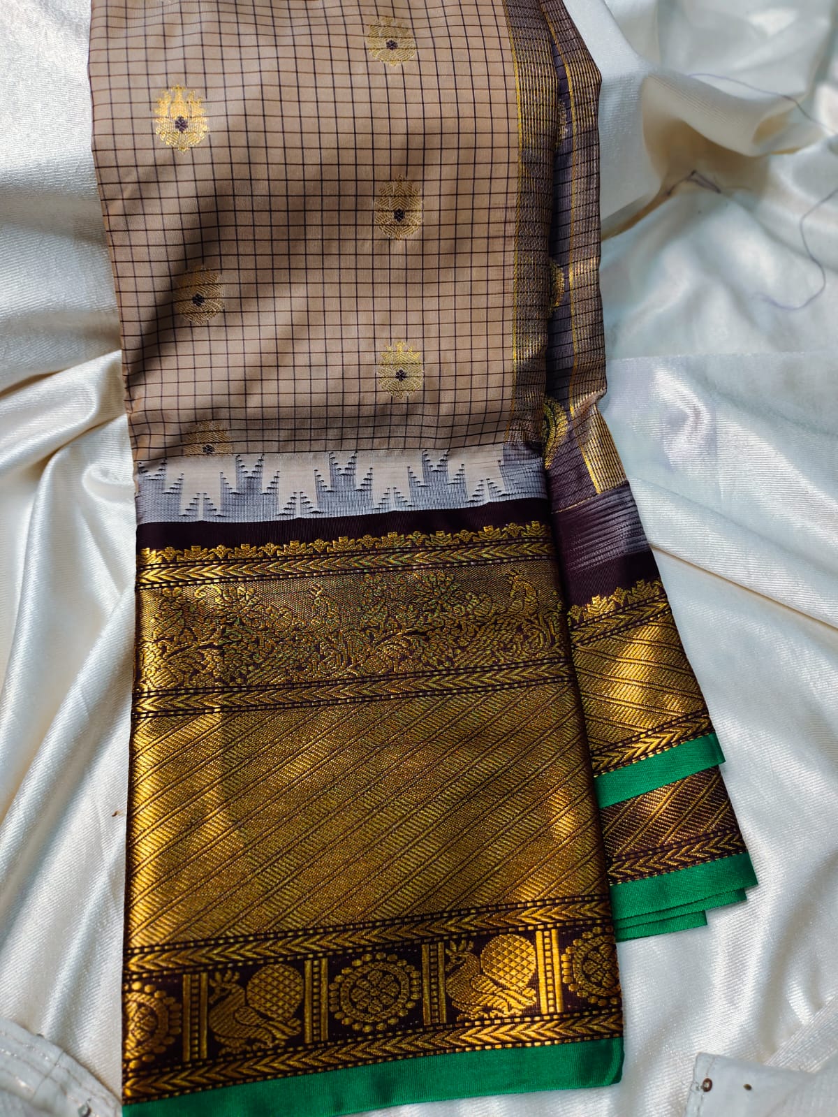 Vintage gadwal silk