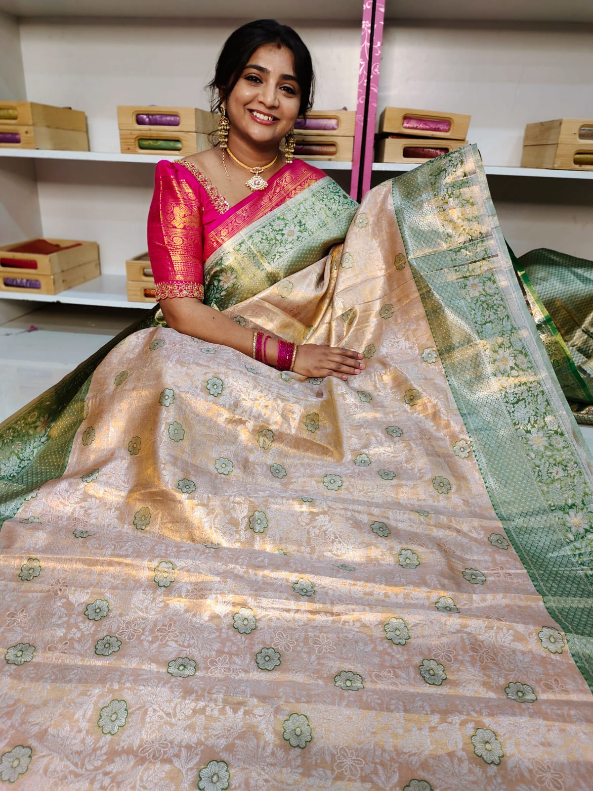 90% offer kanchi pattu collections