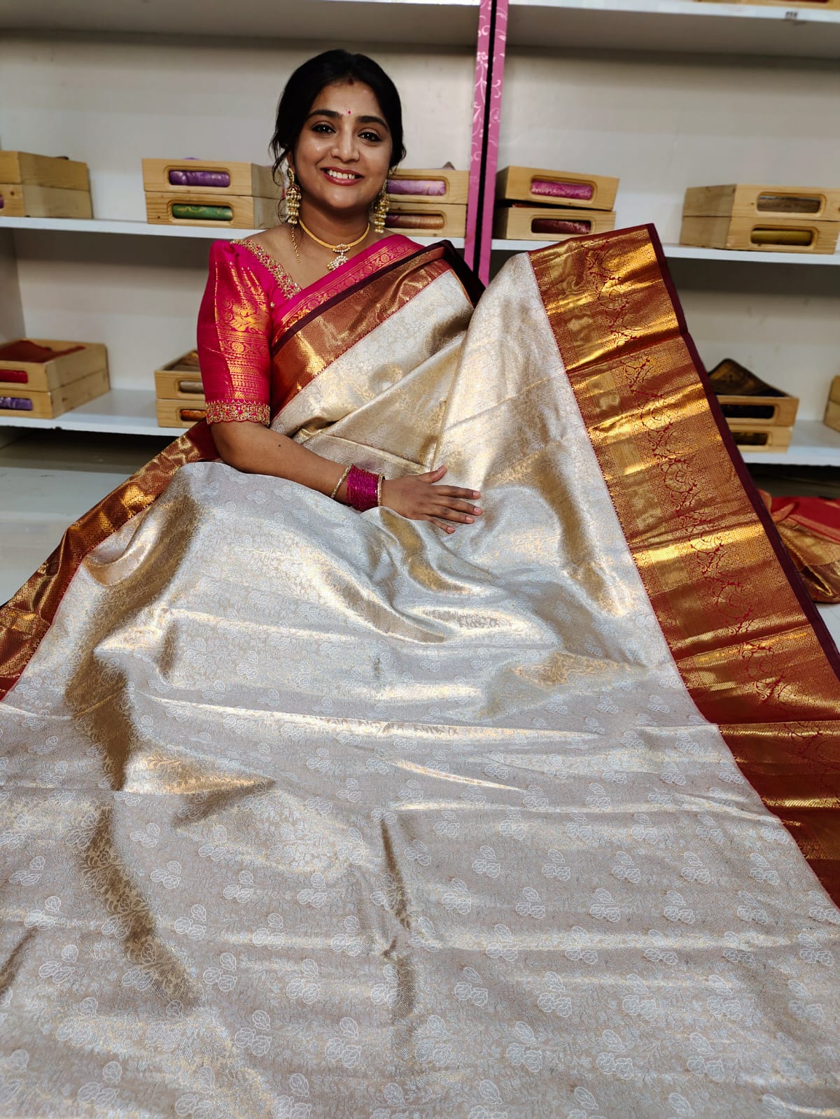 90% offer kanchi pattu collections