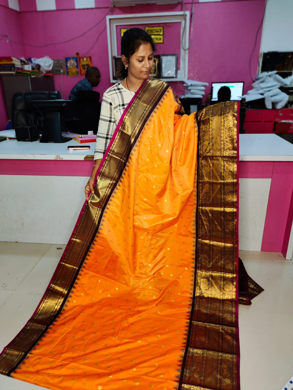 60% offer gadwal sale