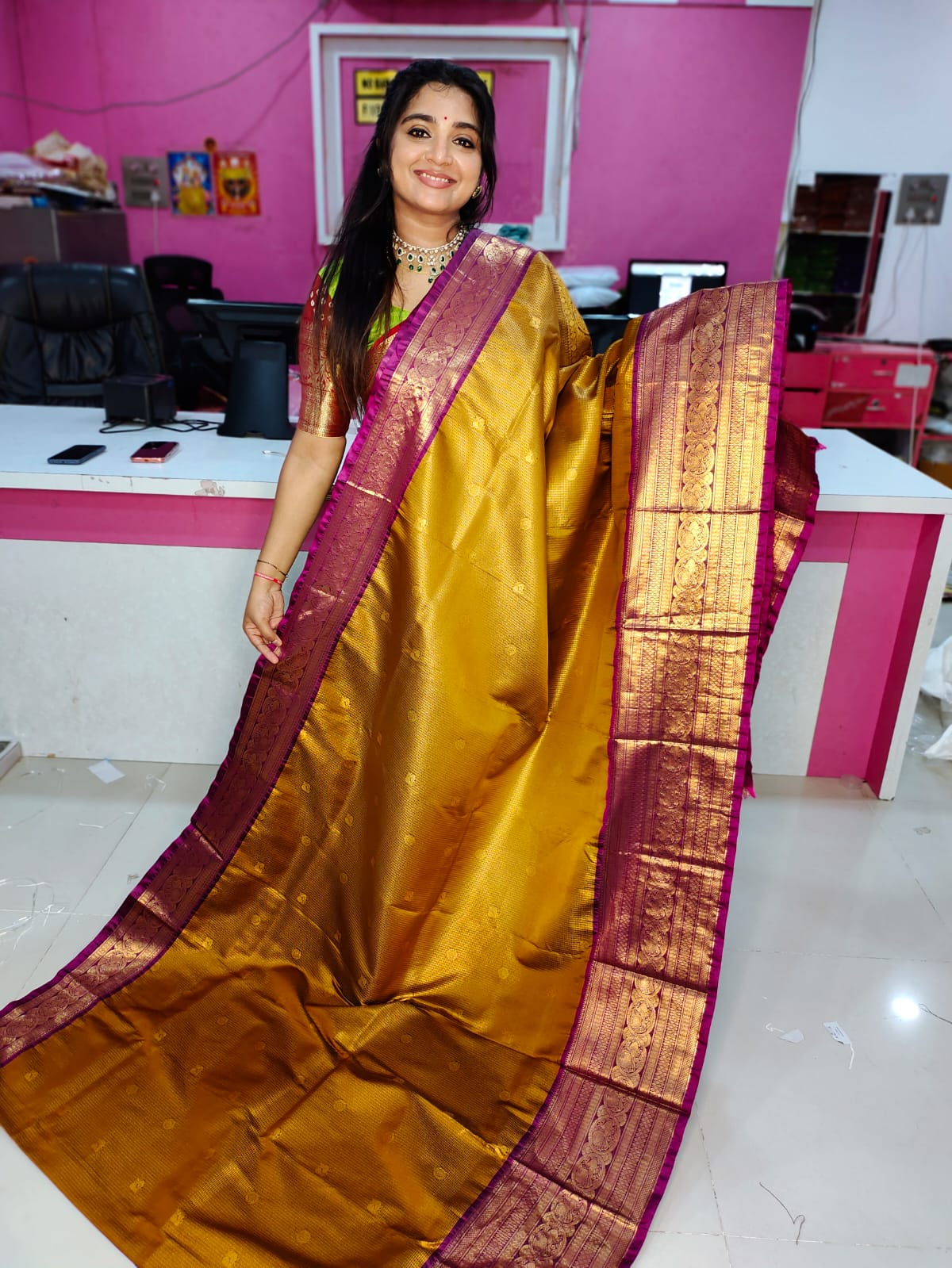 Vintage gadwal sarees