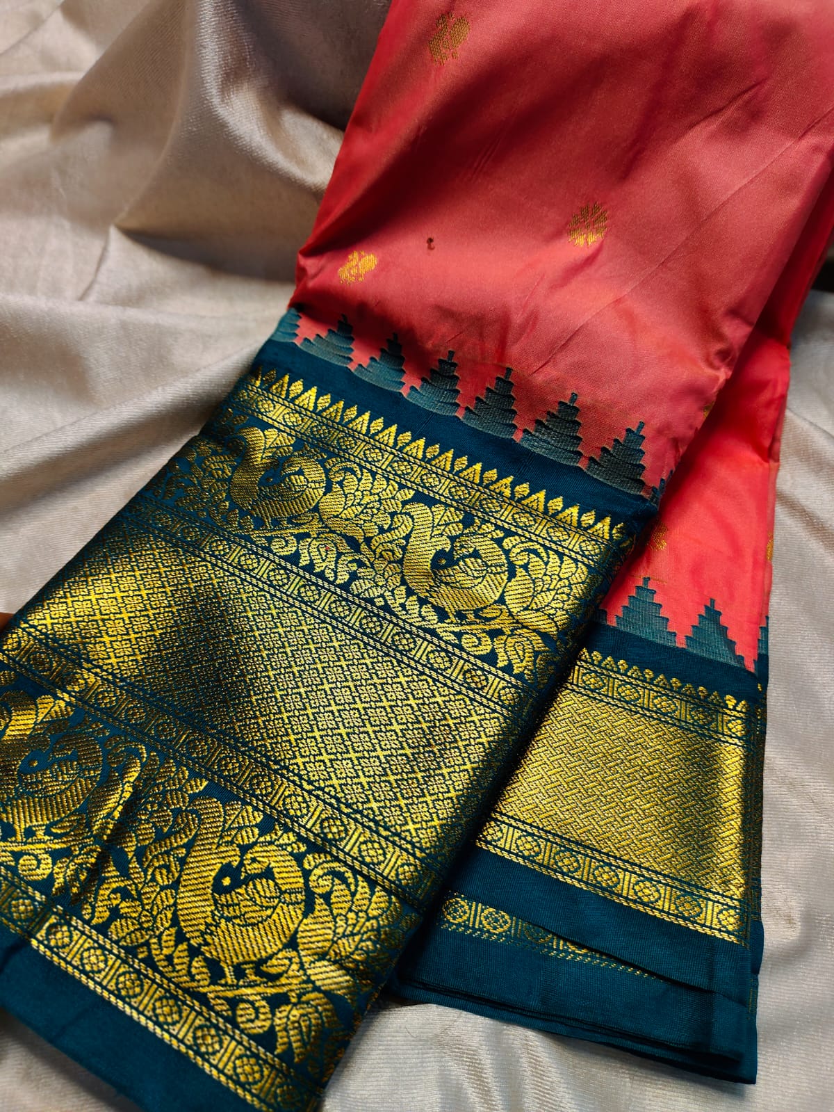Sravanam gadwal sale