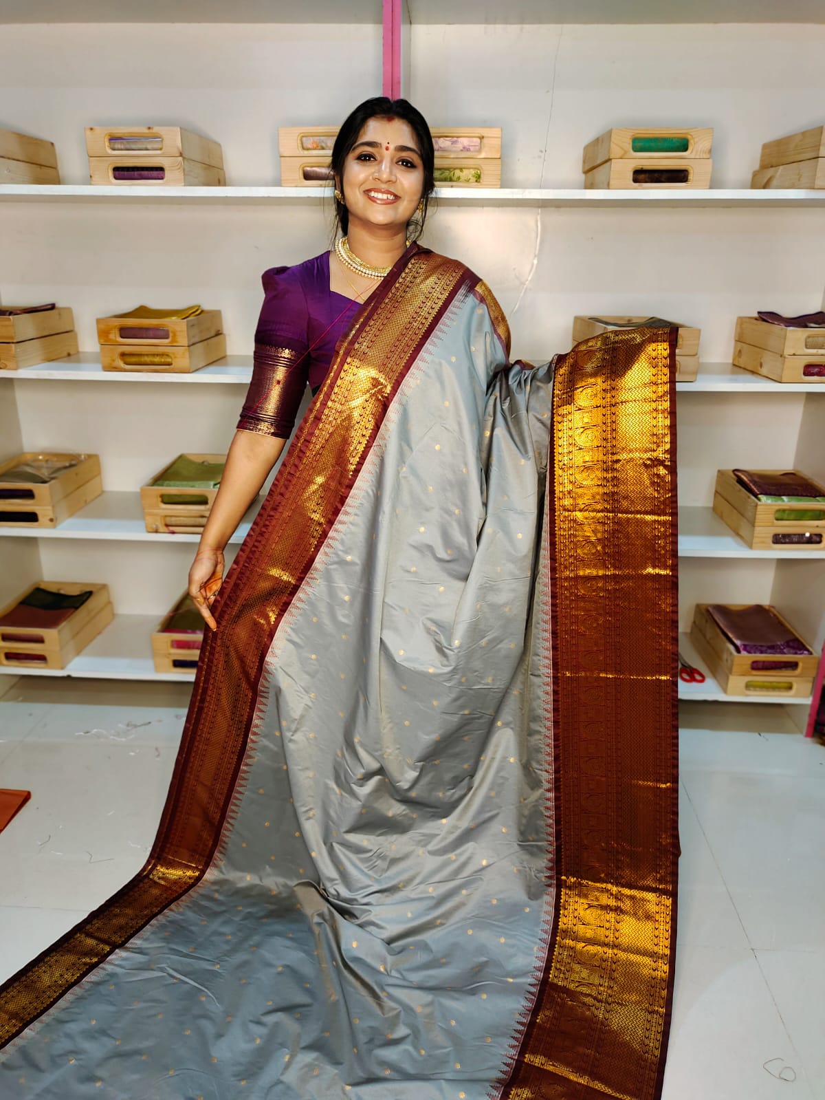 Sravanamasam sale gadwal silk