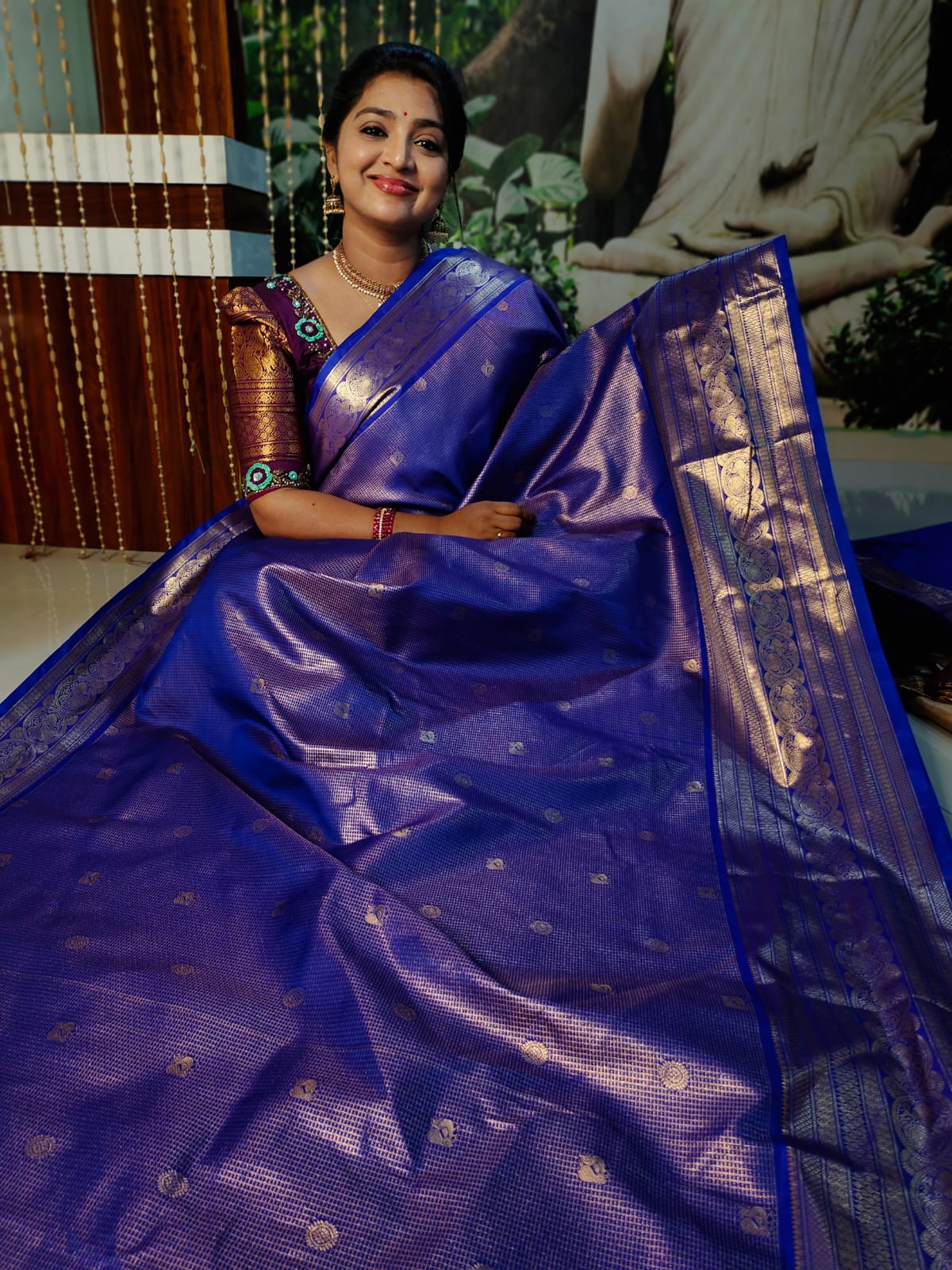 Valli gadwal 1day sale