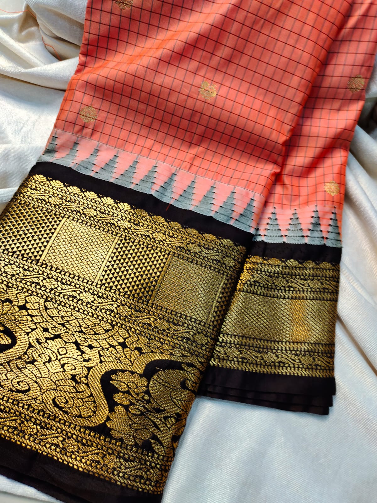 60% offer gadwal sarees