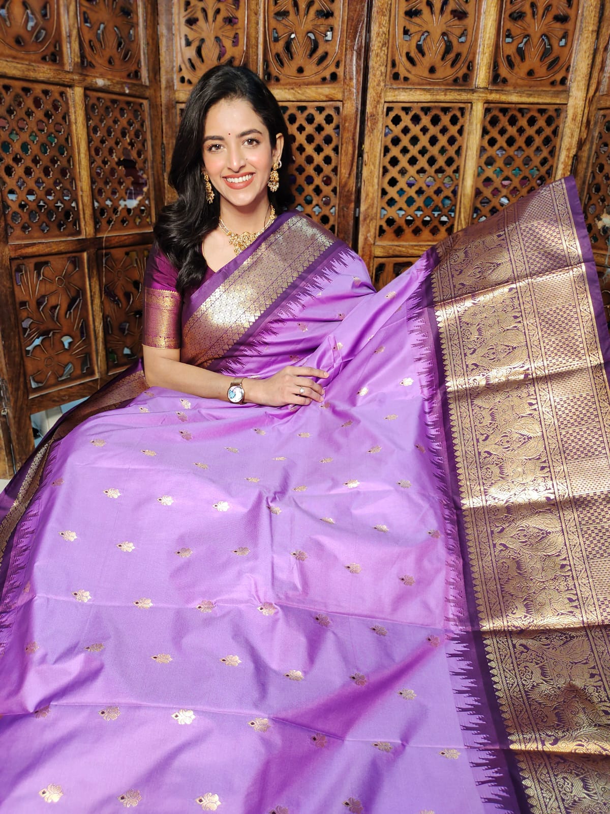 60% offer gadwal silk sarees