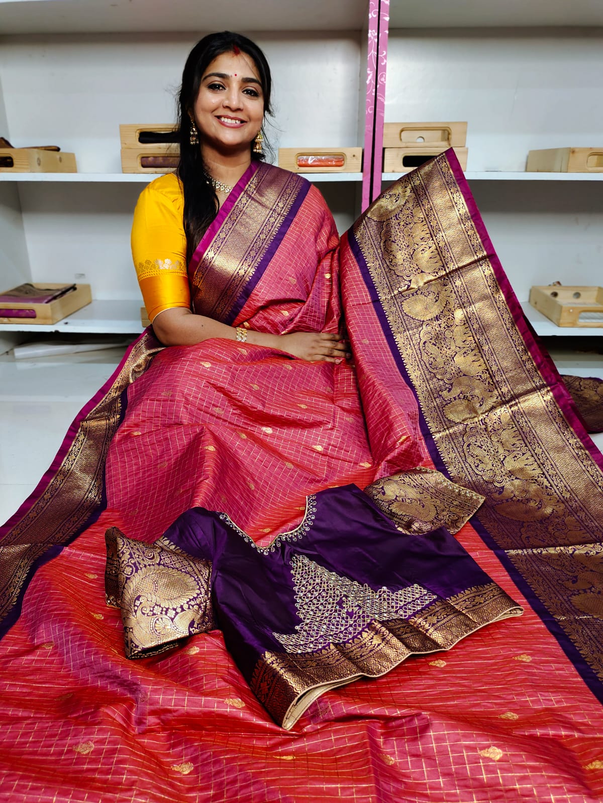 RW Saree