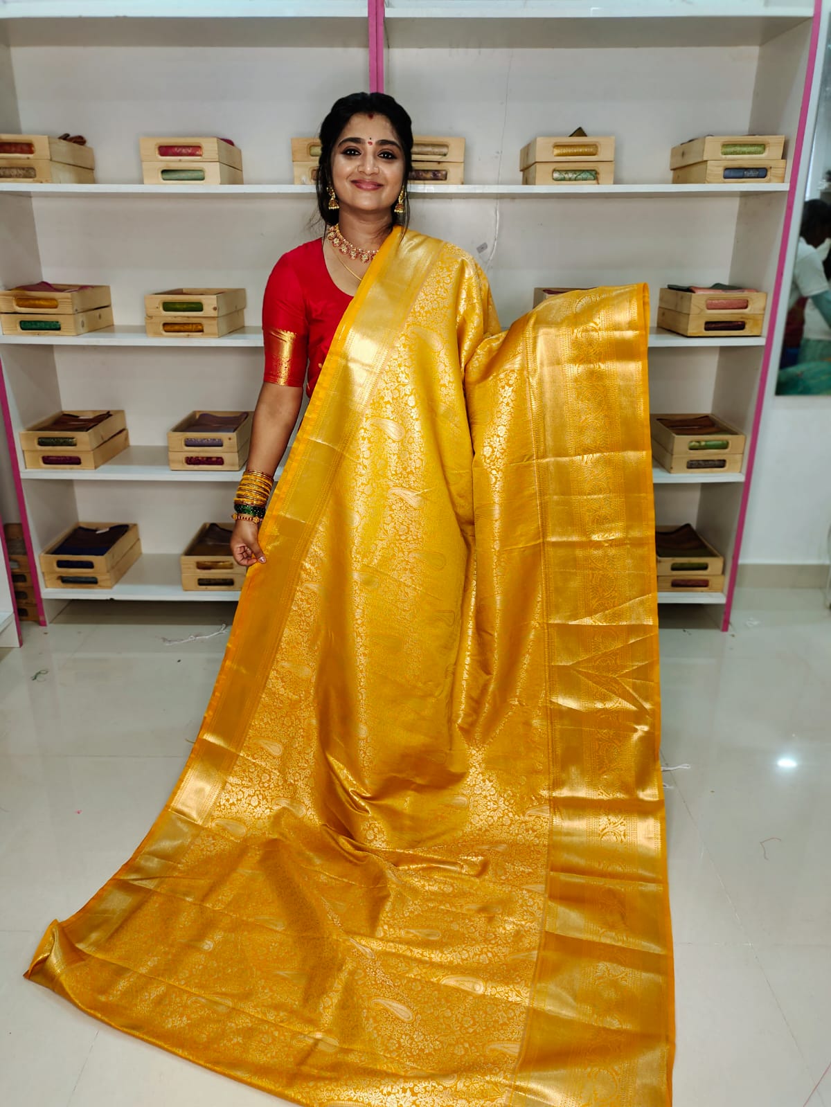 90% offer kanchi pattu collection
