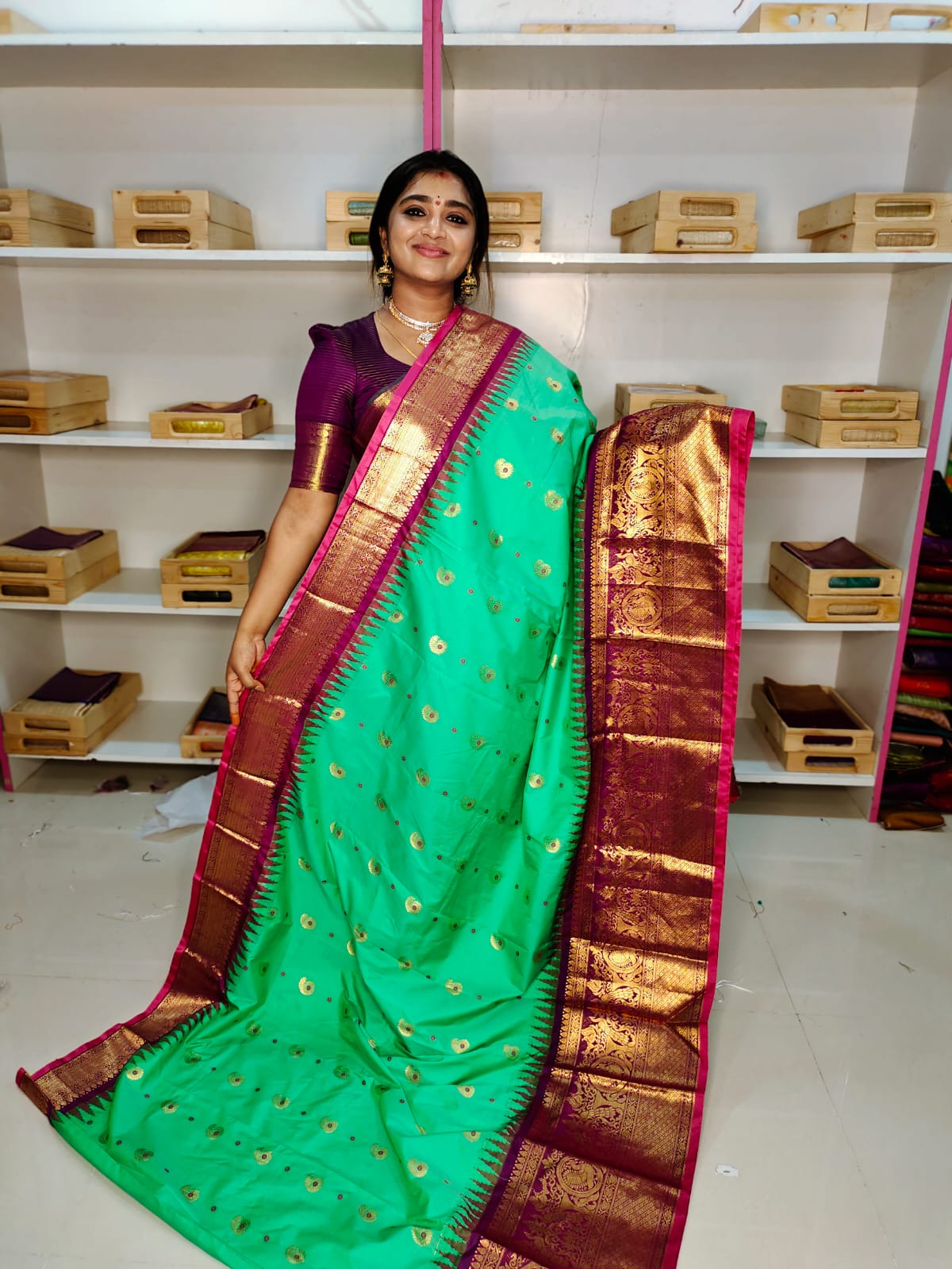 శ్రావణమాసం సేల్ గద్వాల్ సిల్క్