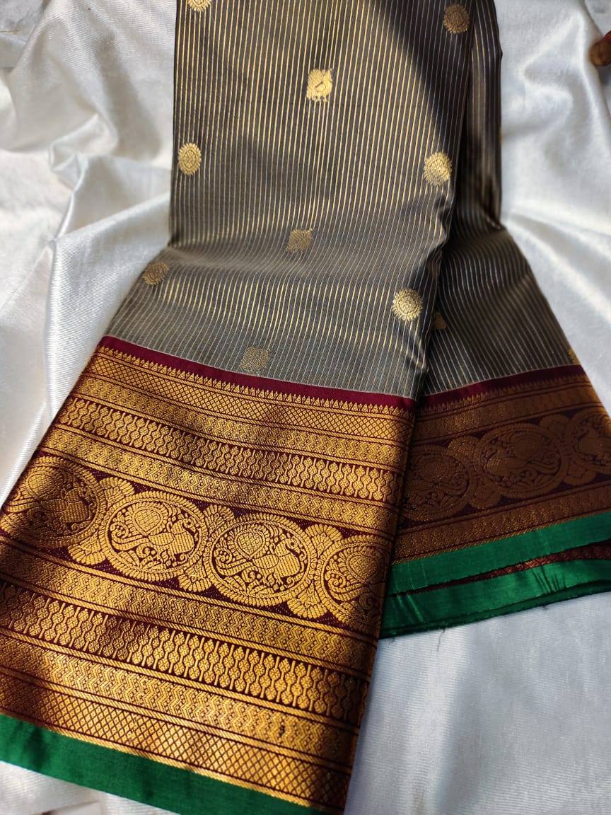 Vitange gadwal silk