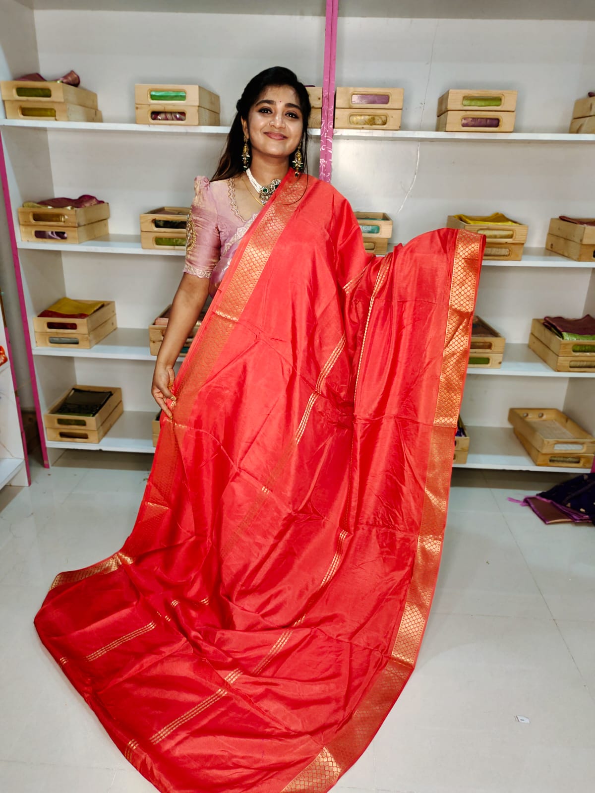 శ్రావణమాసం క్లియరెన్స్ సేల్ ఫ్యాన్సీ చీరలు