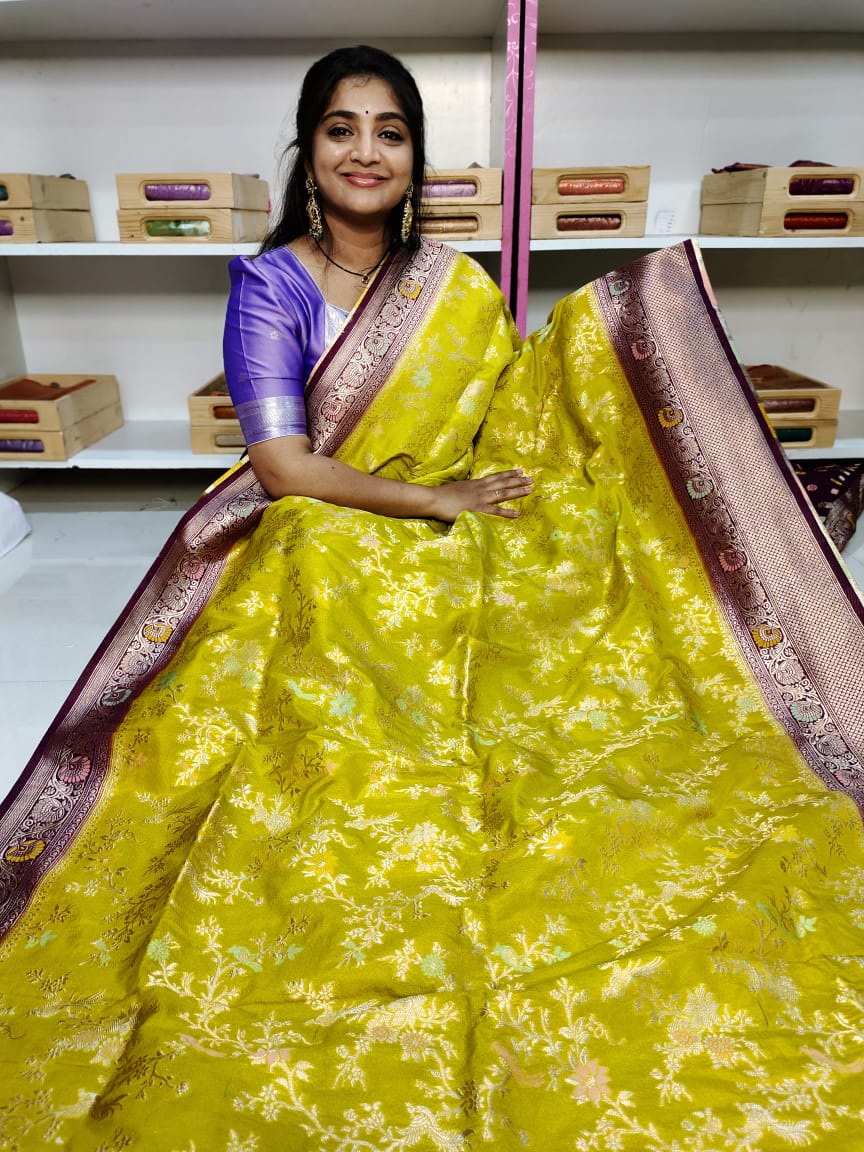 50% offer banarasi georgette saree