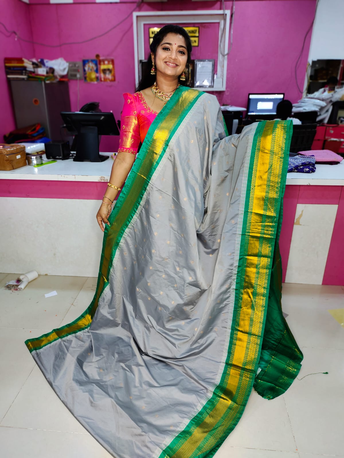 60% offer gadwal sale