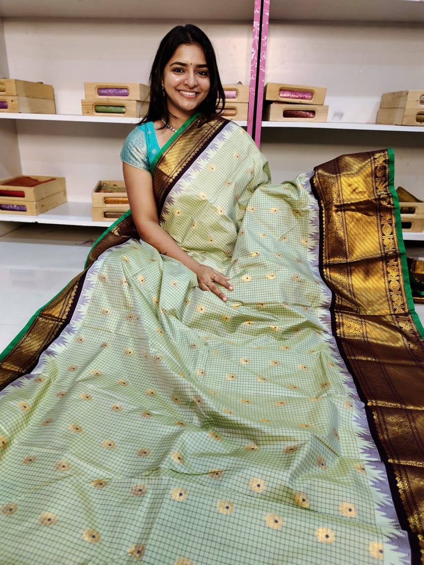 65% offer gadwal silk saree