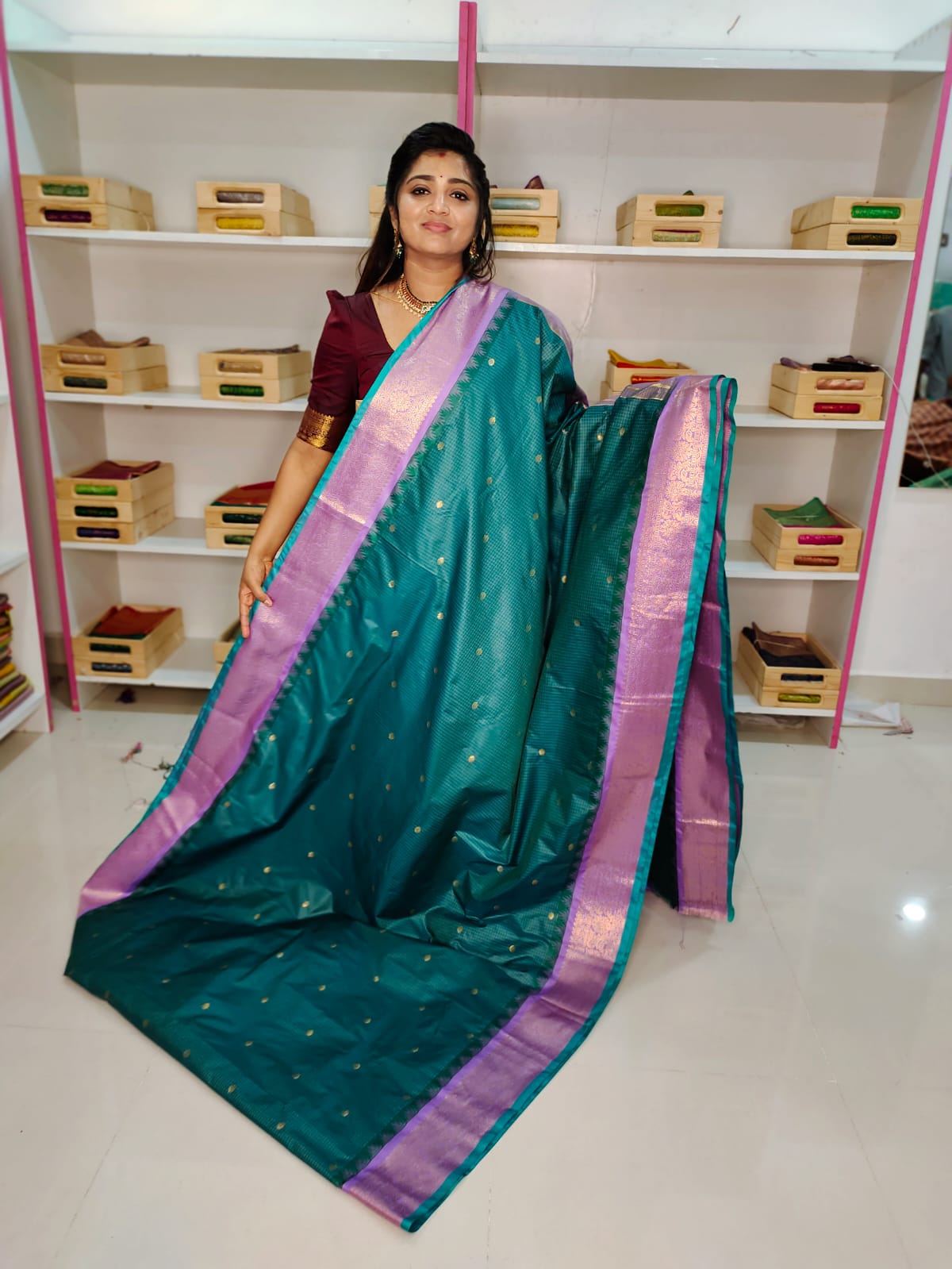 గద్వాల్ క్లియరెన్స్ సేల్