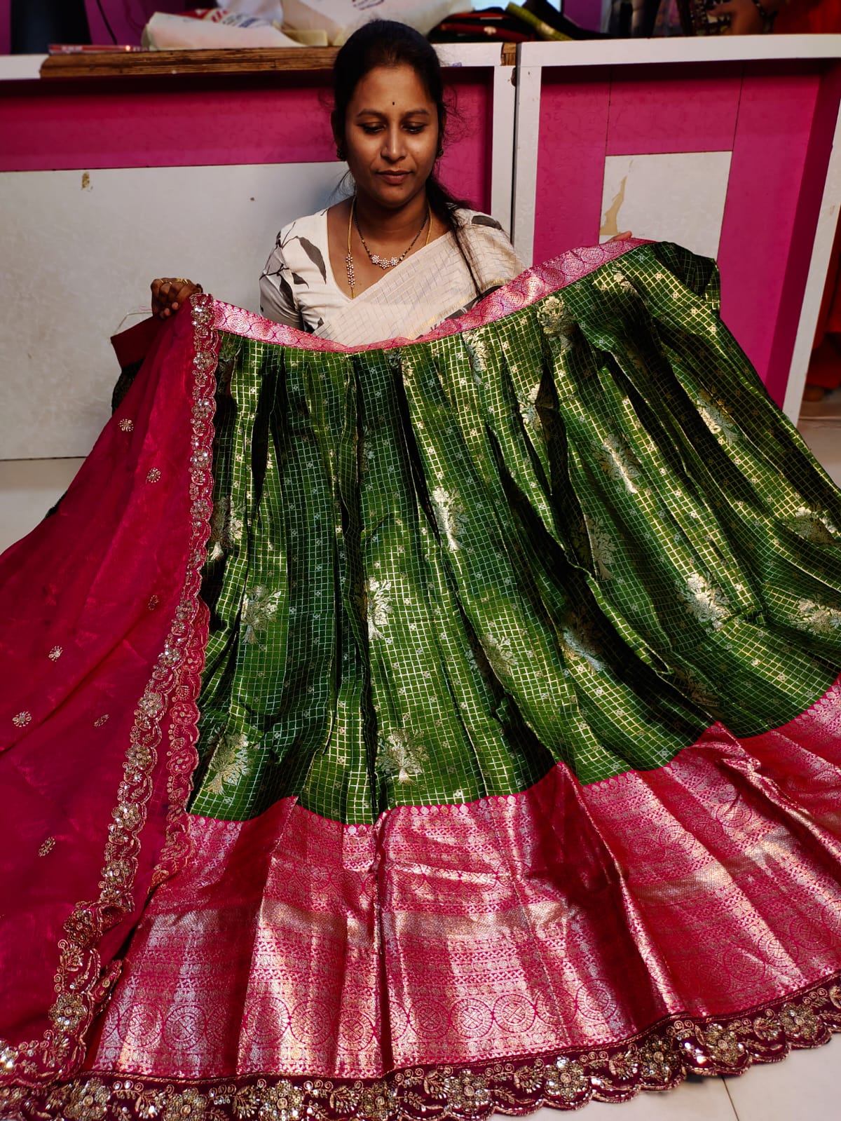 Banarasi lehanga