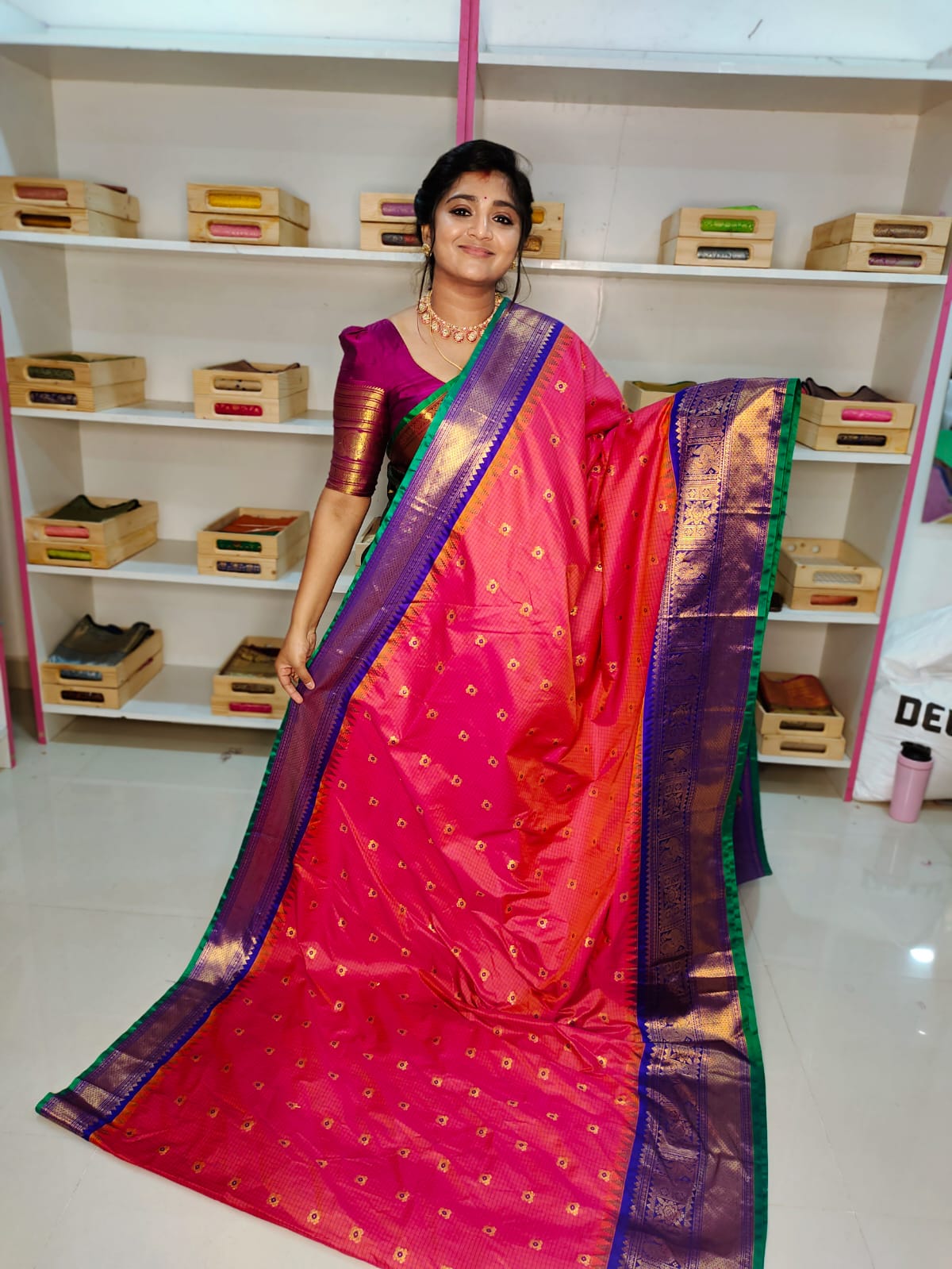 50% offer gadwal silk