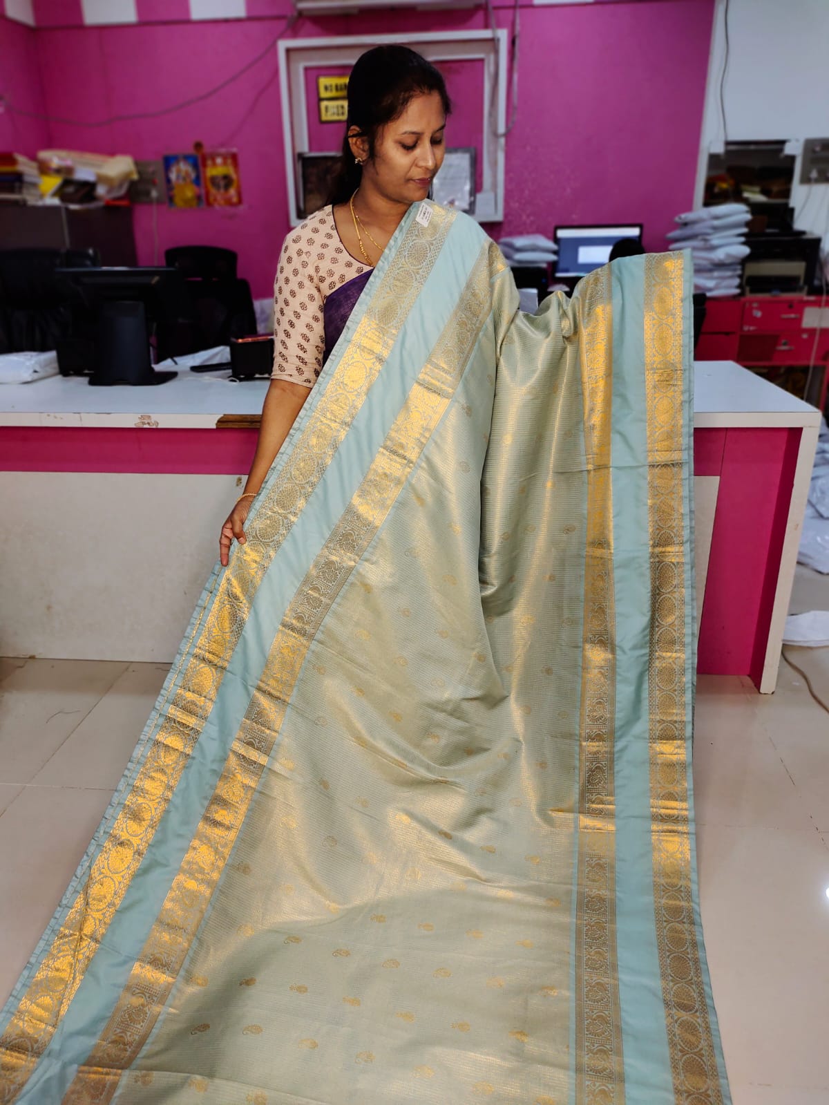 60% offer gadwal sale