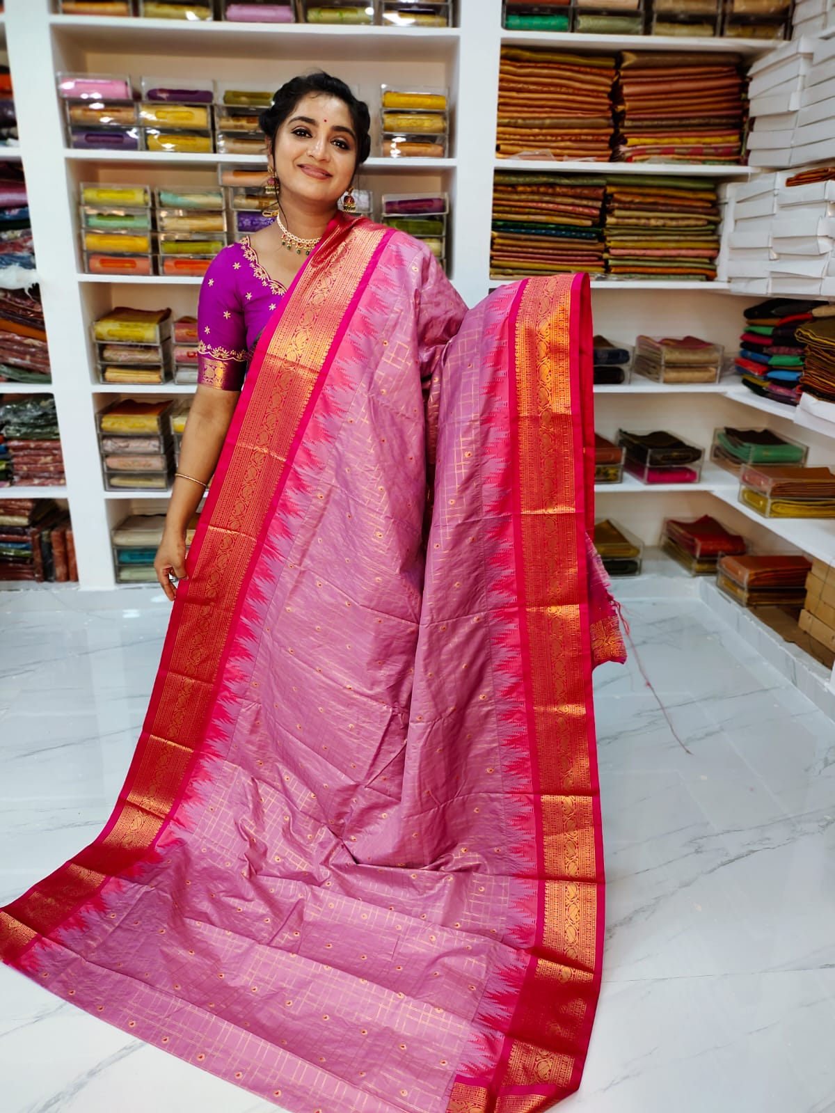 50% offer Valli gadwal