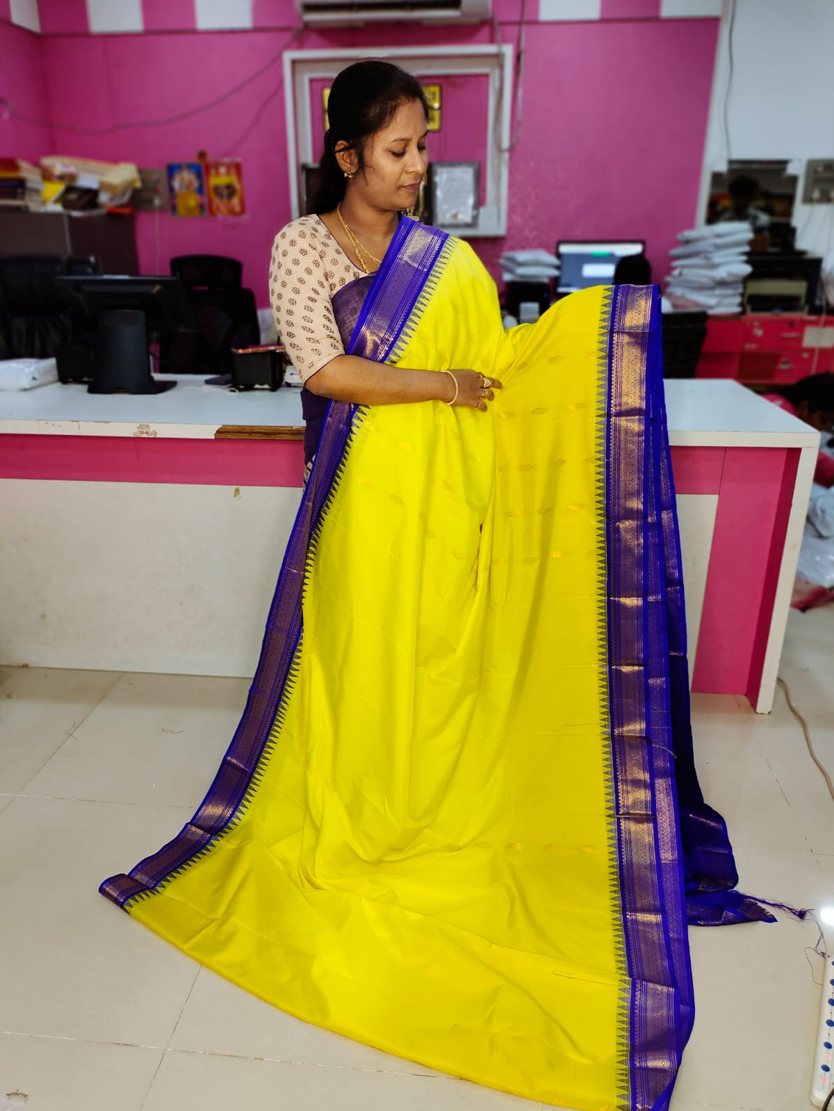 60% offer gadwal sale