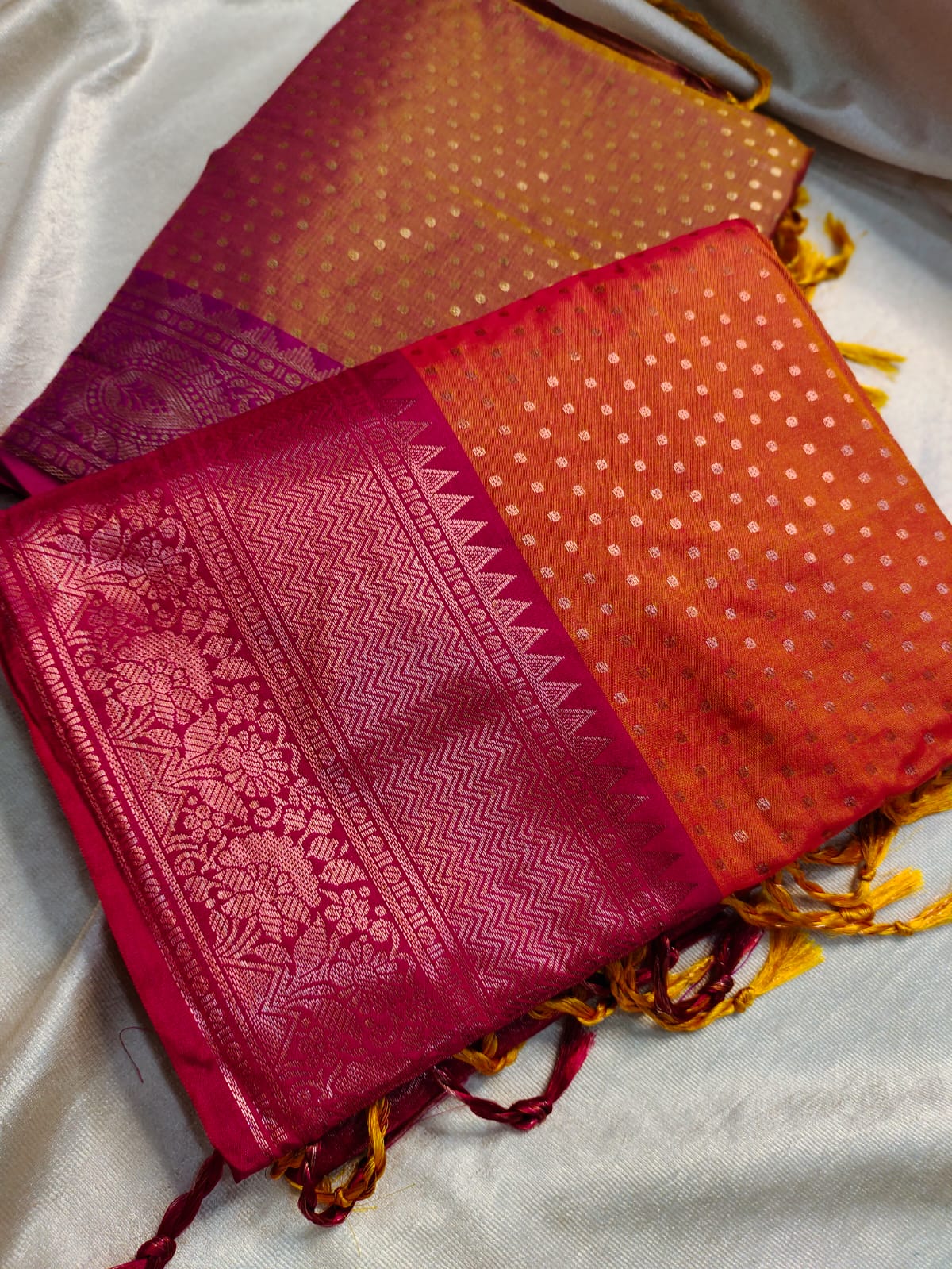 1+1 offer saree