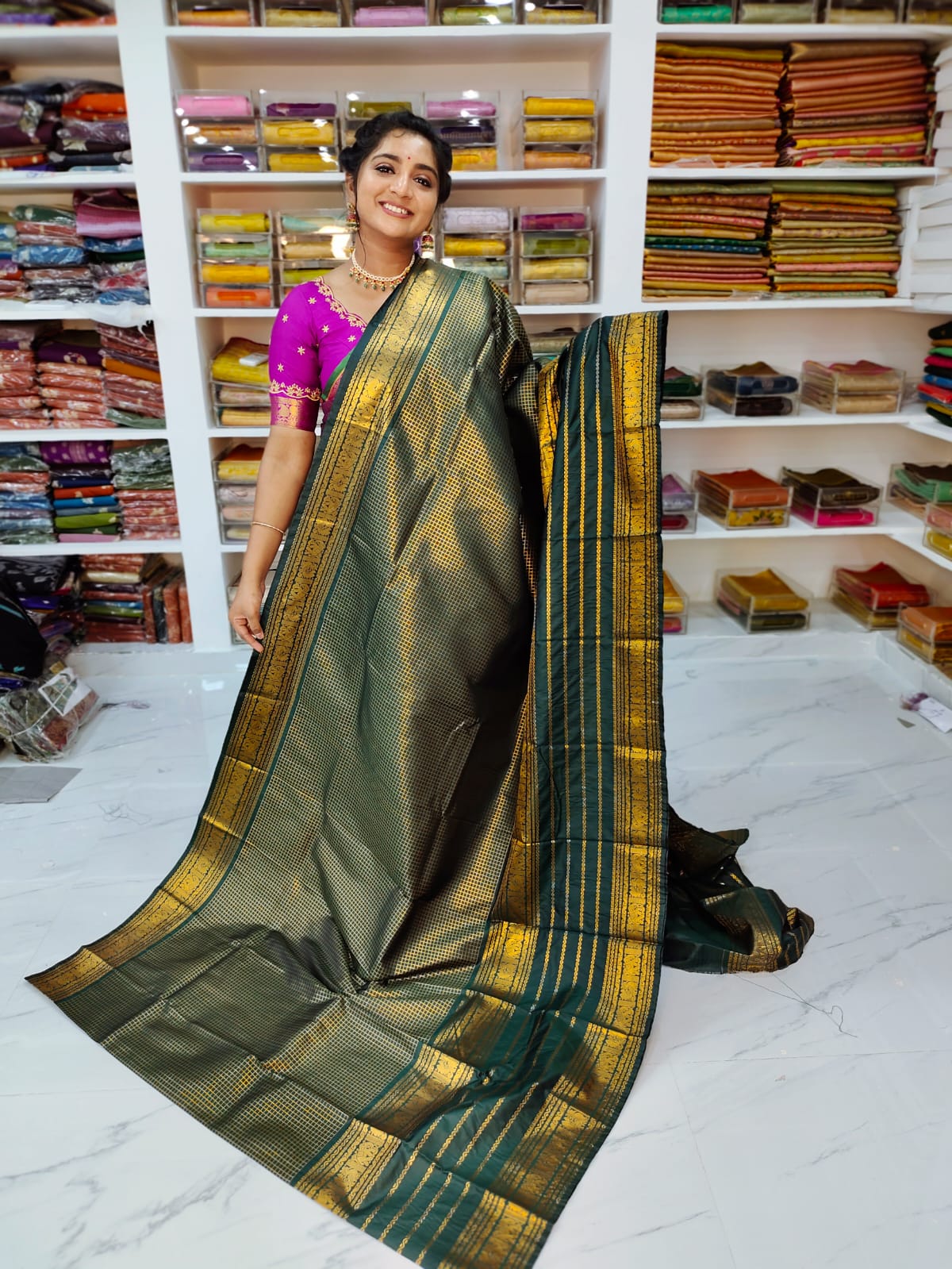50% offer Valli gadwal