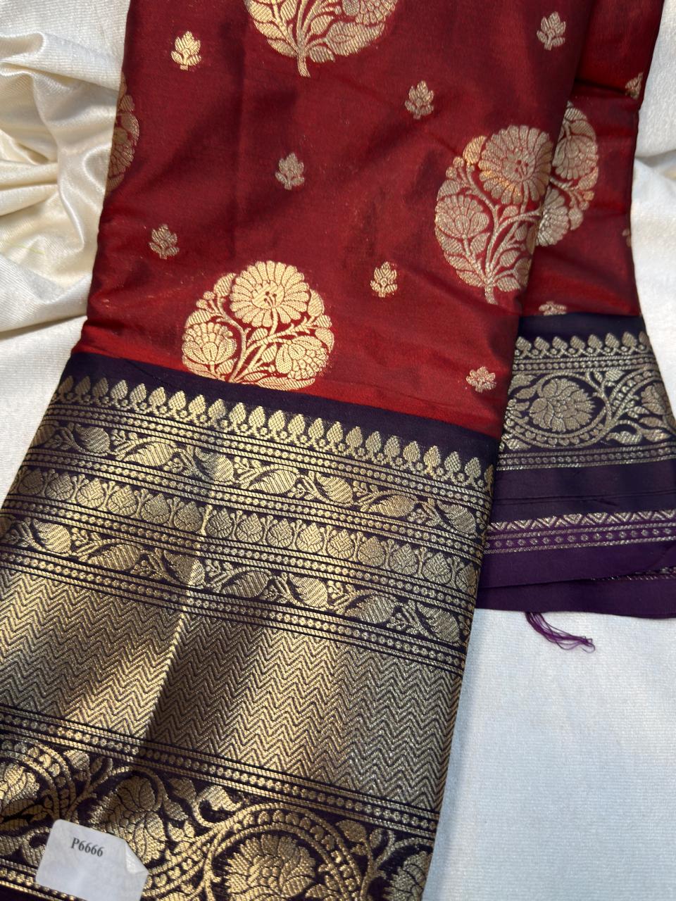 65% offer saree