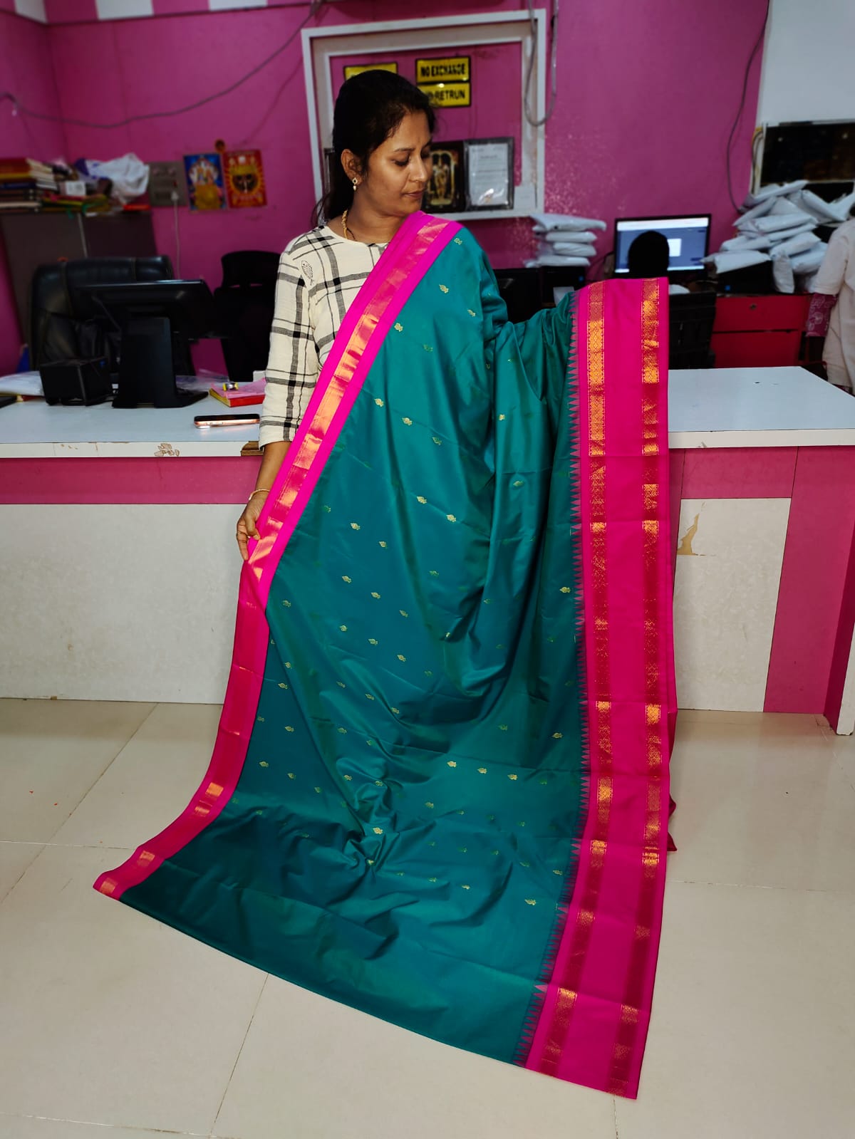 60% offer gadwal sale