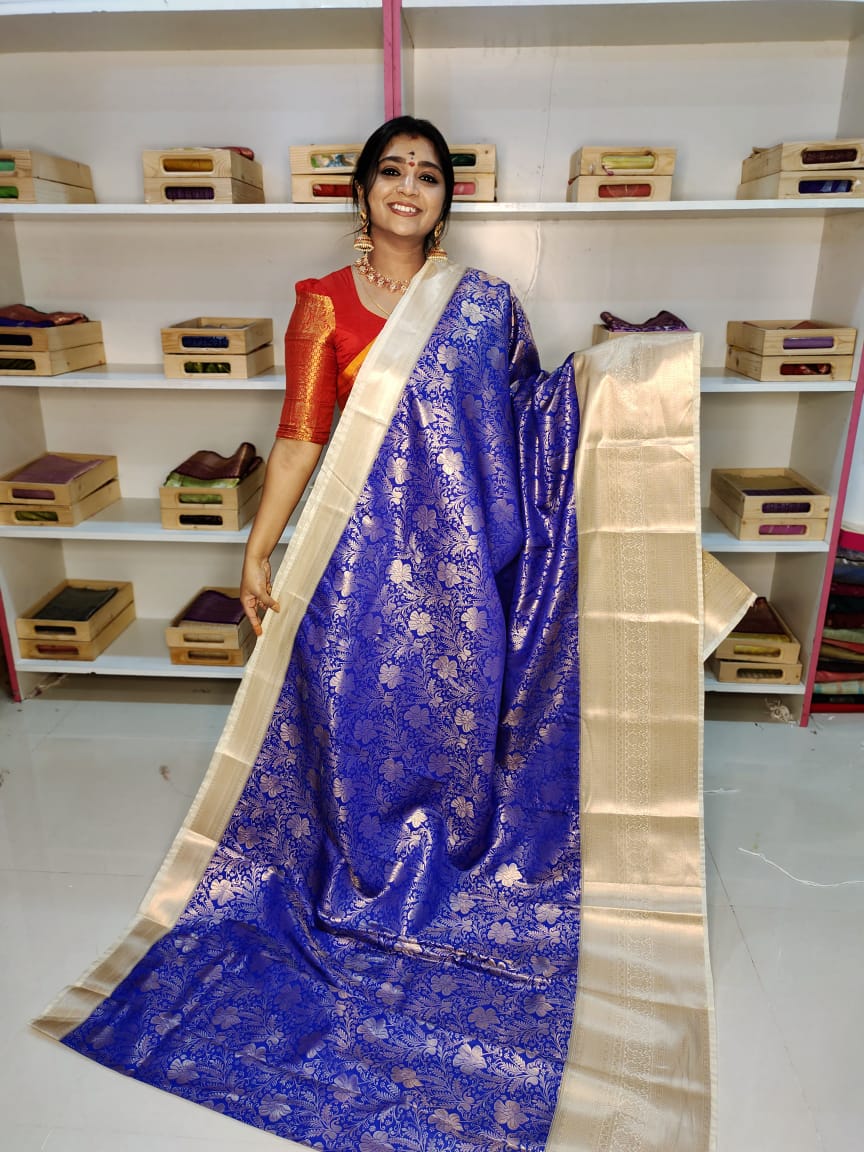 2వ వార్షికోత్సవ అమ్మకం