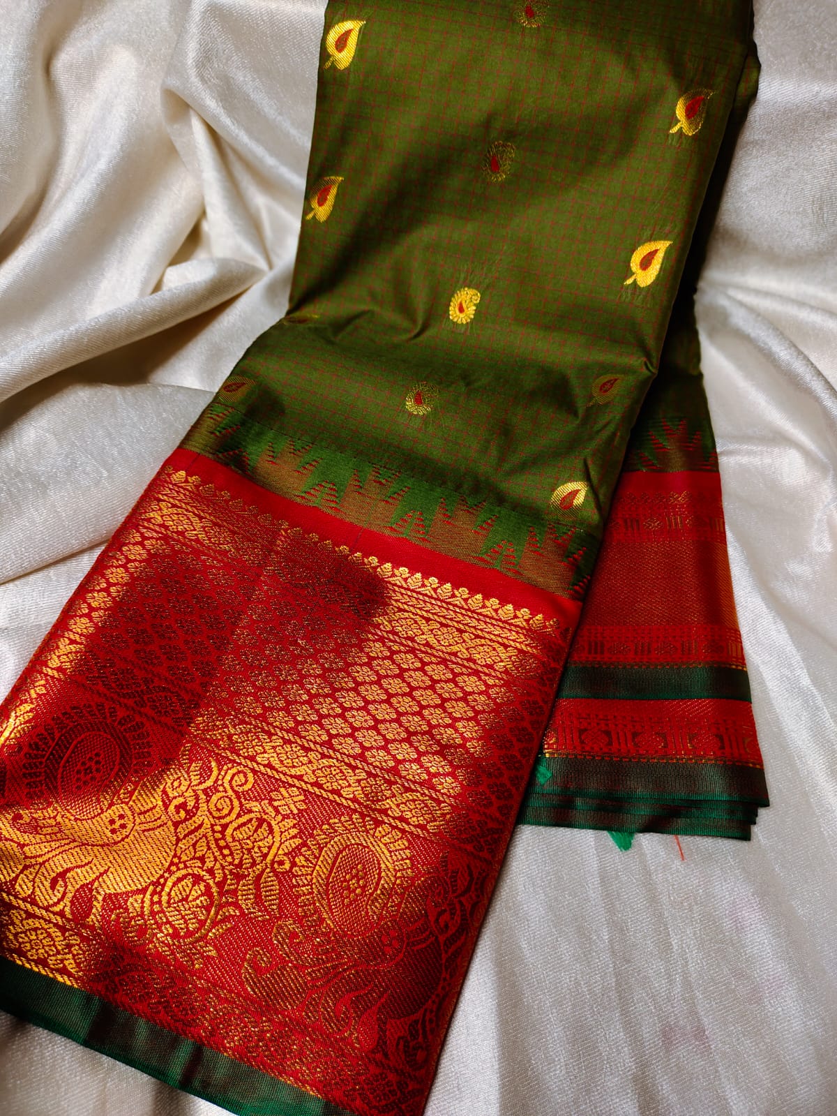 Vitange gadwal silk saree