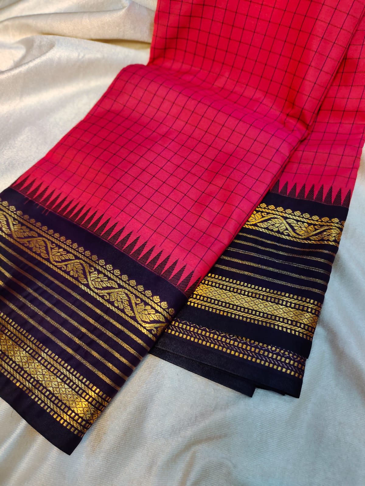Sravanam gadwal sale
