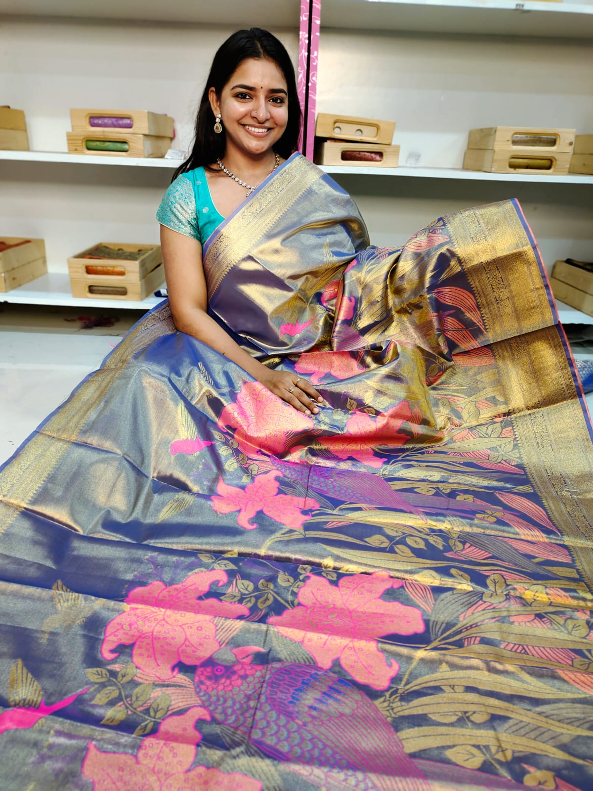 90% offer kanchi pattu collections