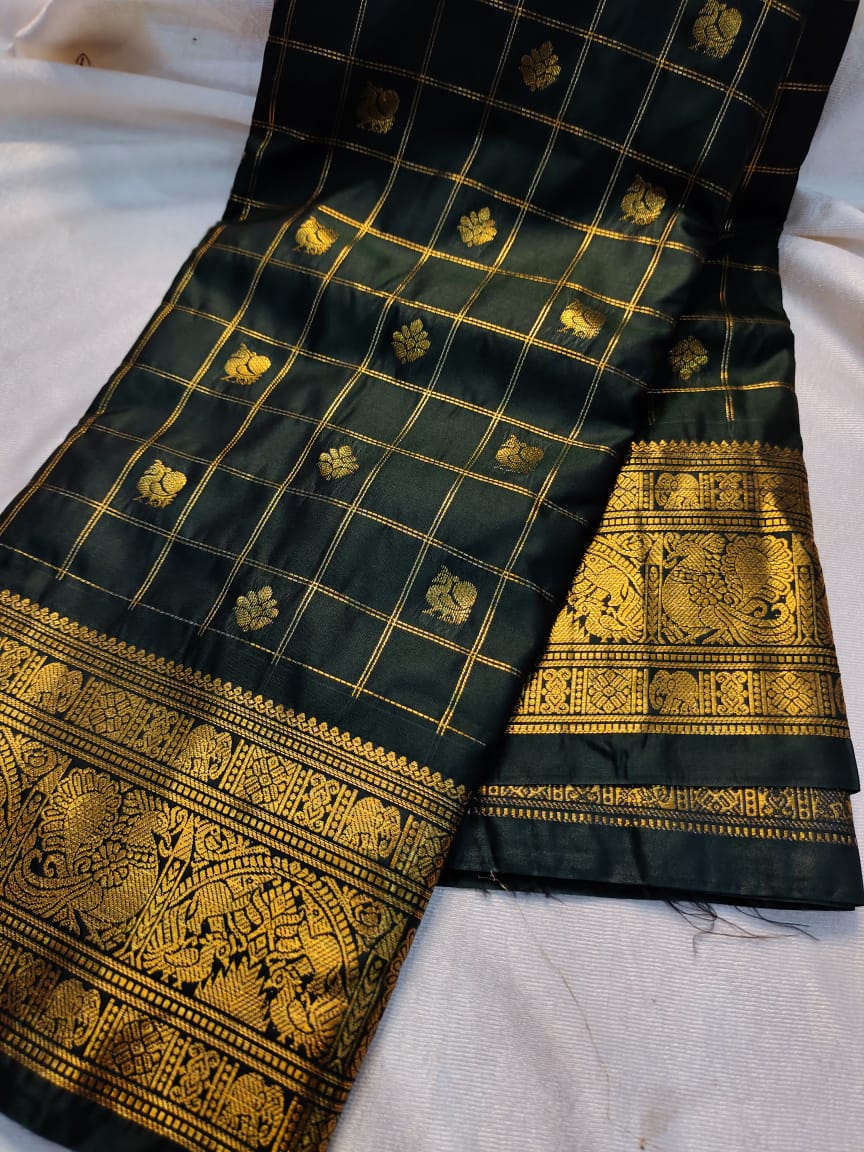 Vintage valli gadwal