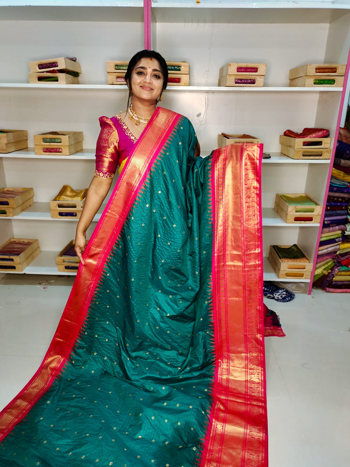 Ashadam sale gadwal silk saree