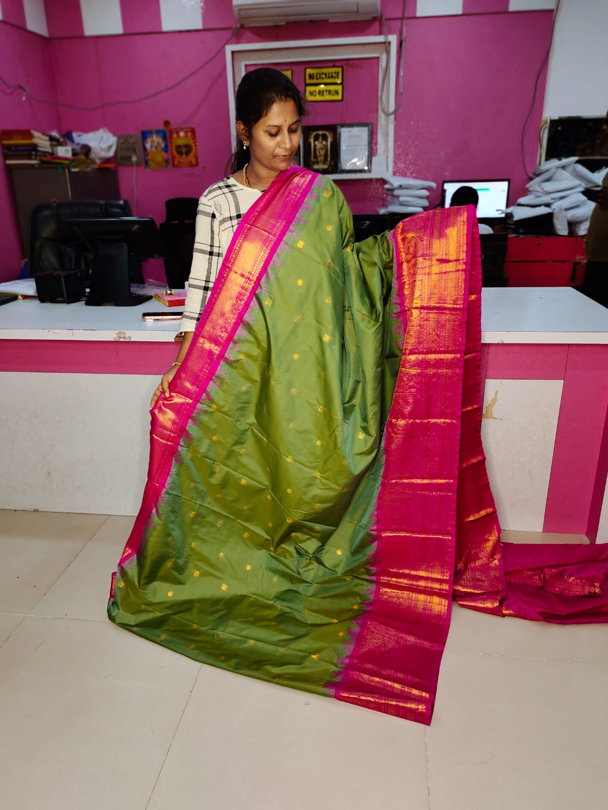 60% offer gadwal sale