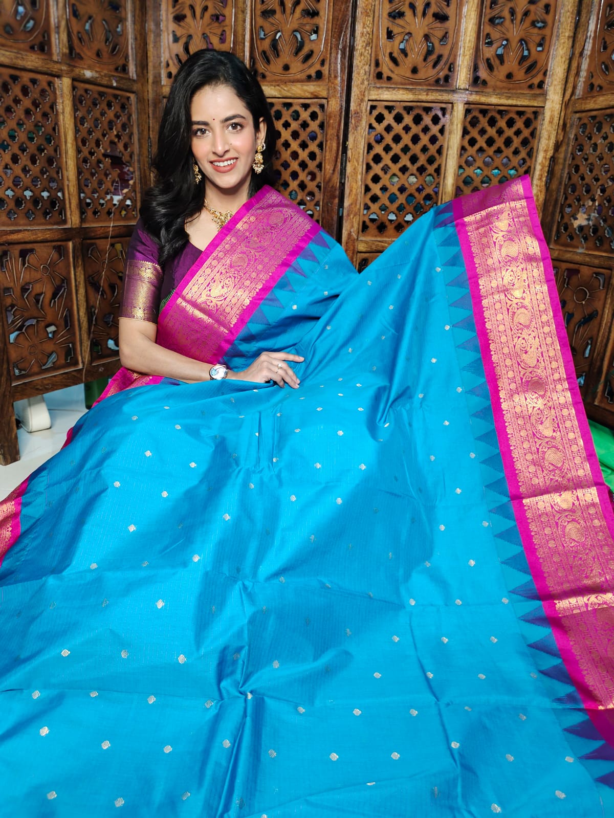 60% offer gadwal silk sarees