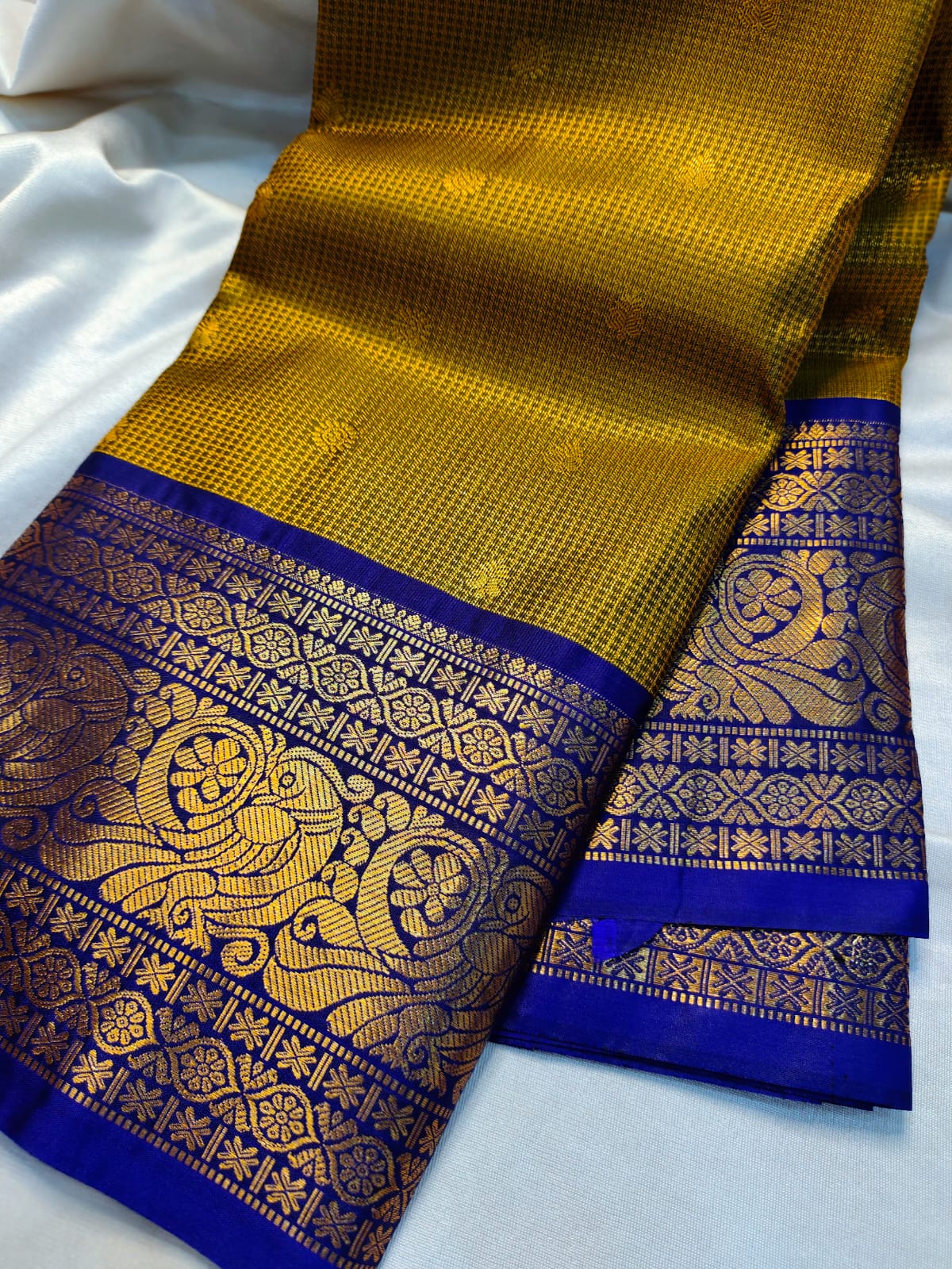 Vintage gadwal sarees