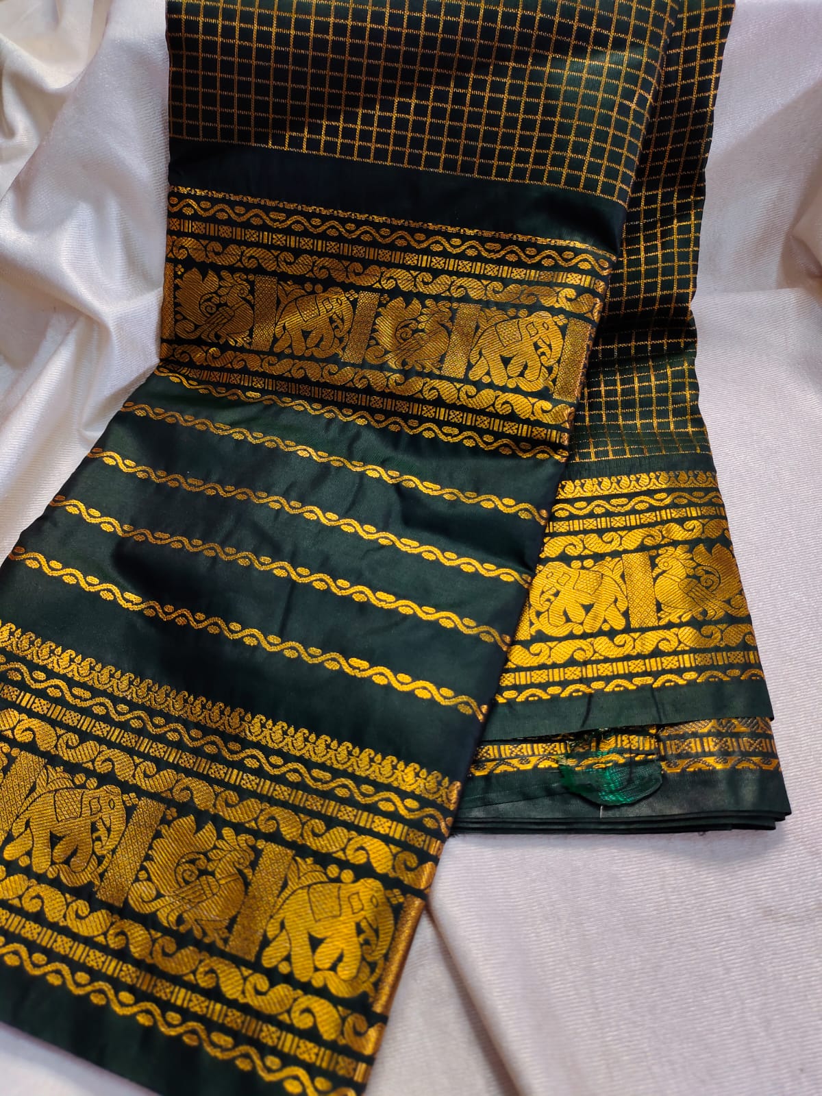 Vintage valli gadwal