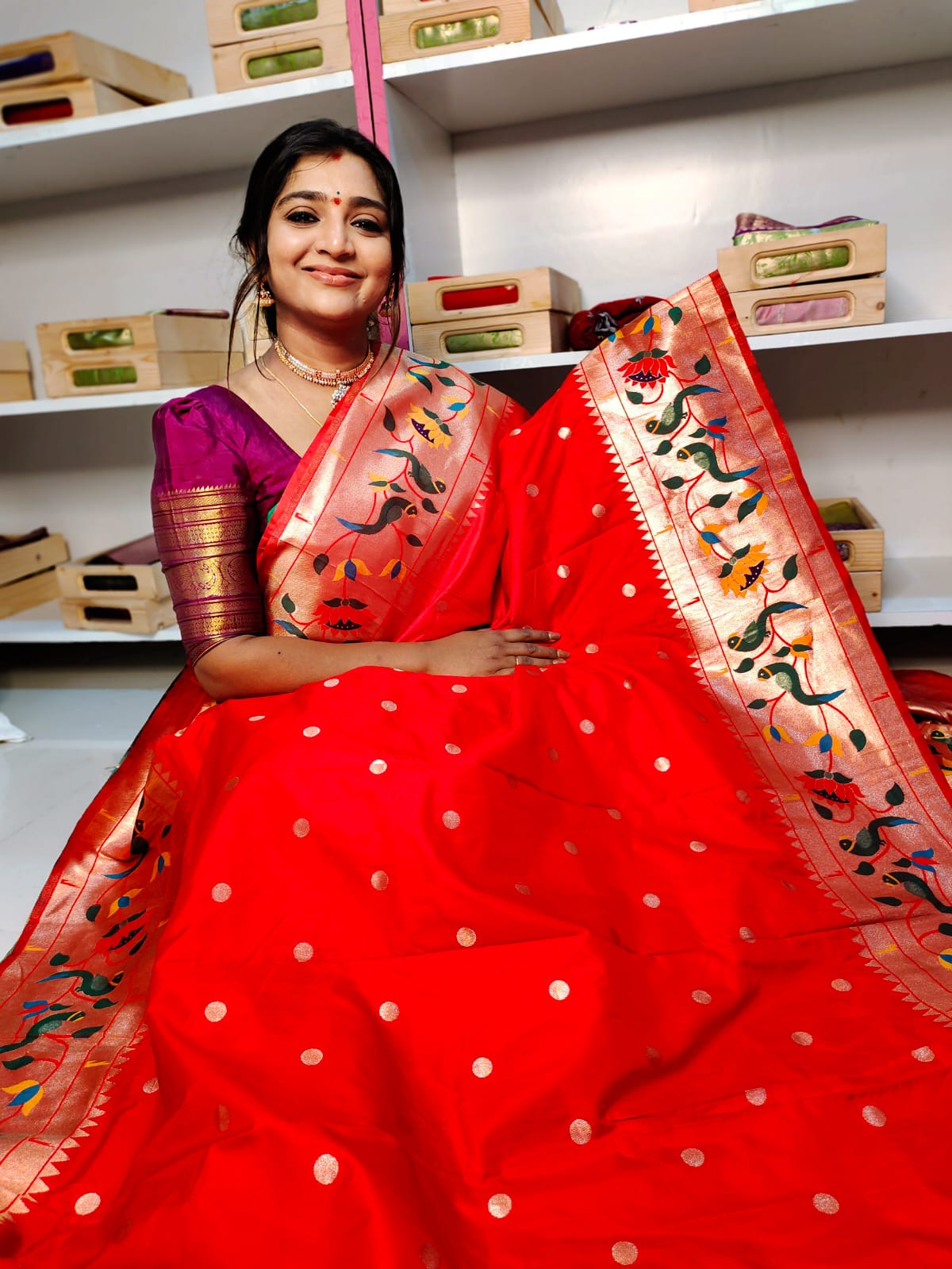 పైథానీ పట్టు చీరలు