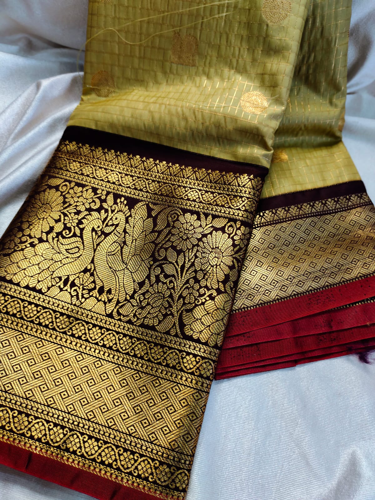 Vintage valli gadwal