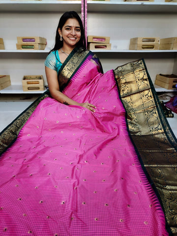 Gadwal offer sarees