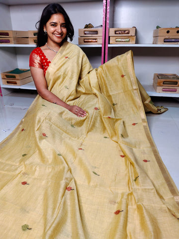 దీపావళికి చీరలు ఆఫర్ చేయండి