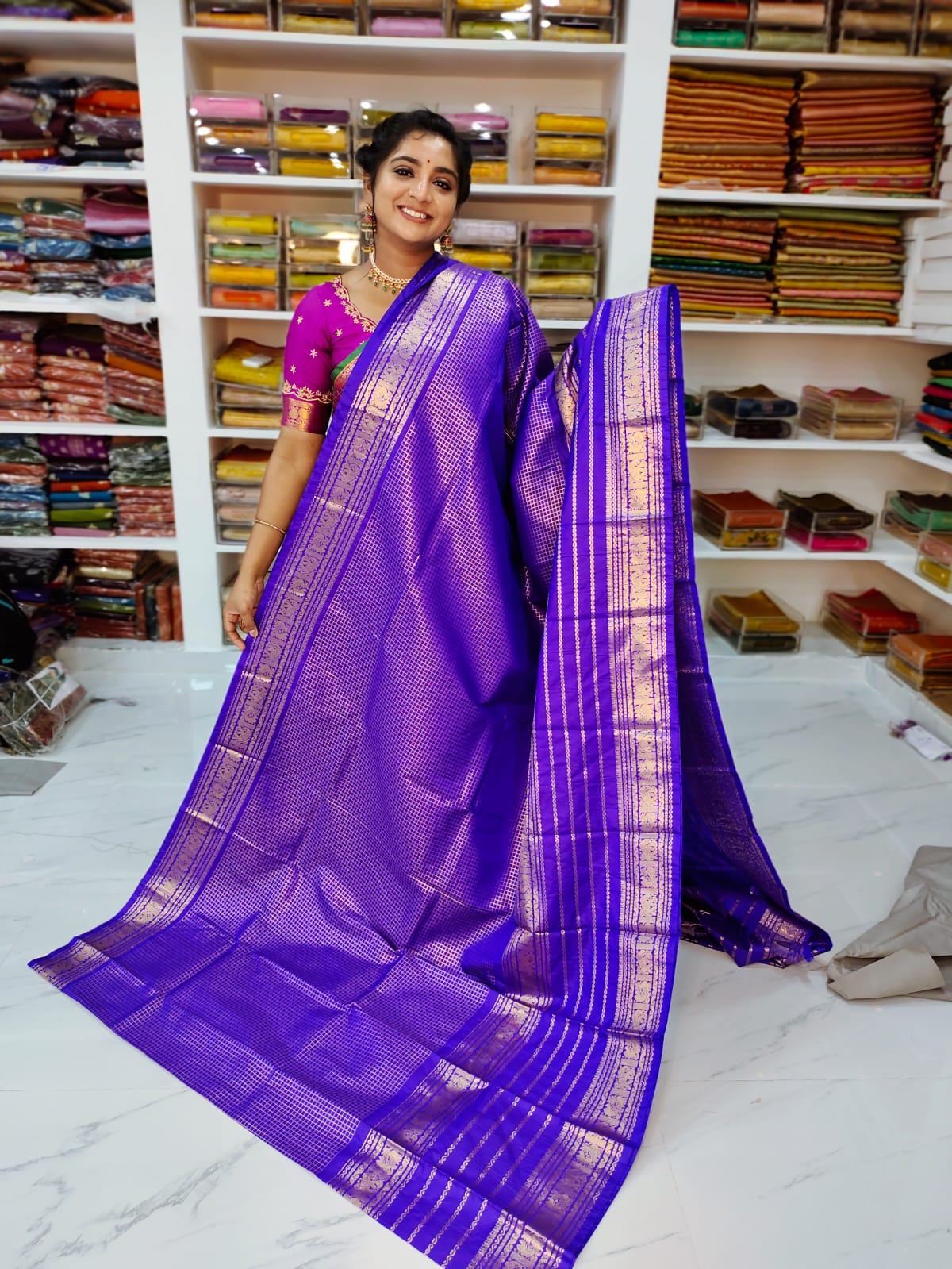 50% offer Valli gadwal