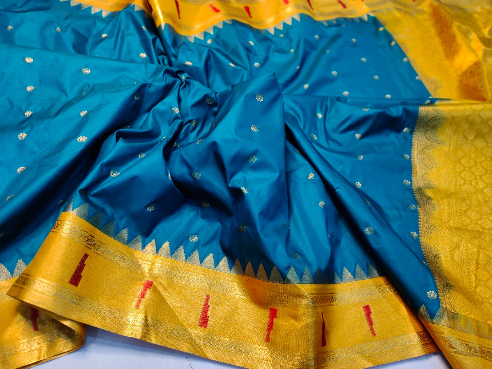 Sravanam gadwal sale