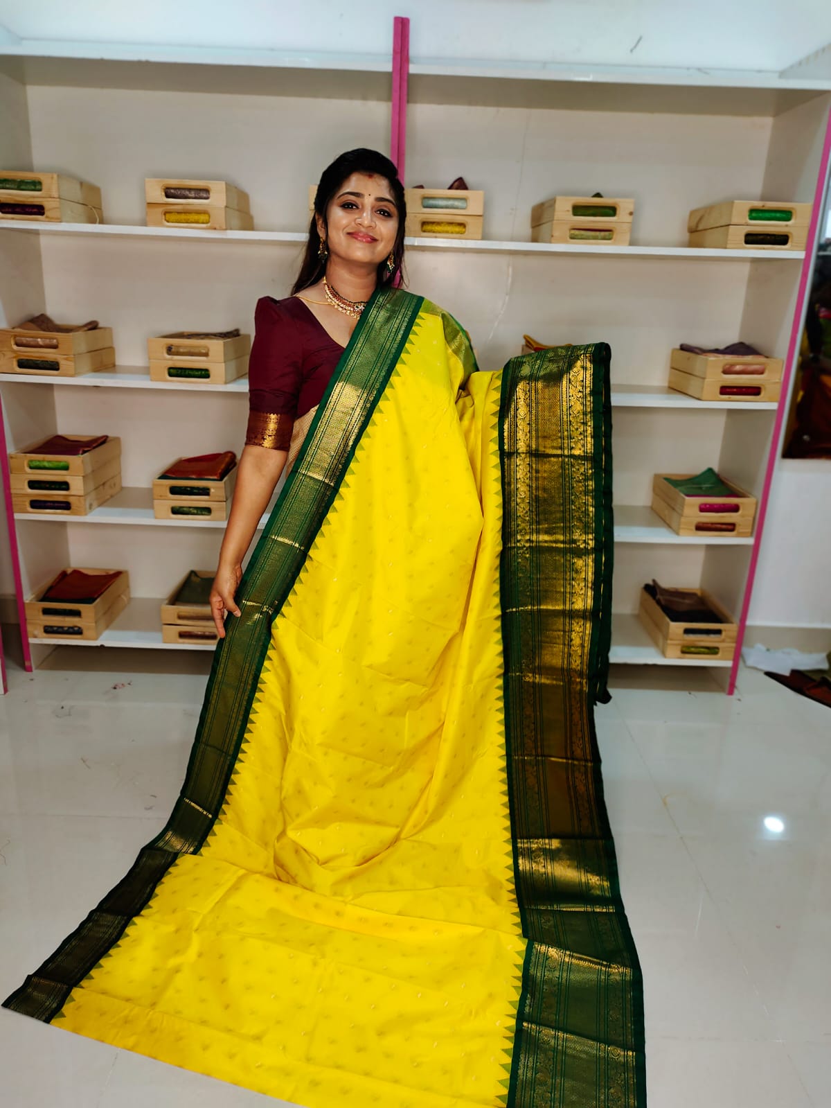 Gadwal Clearnce sale