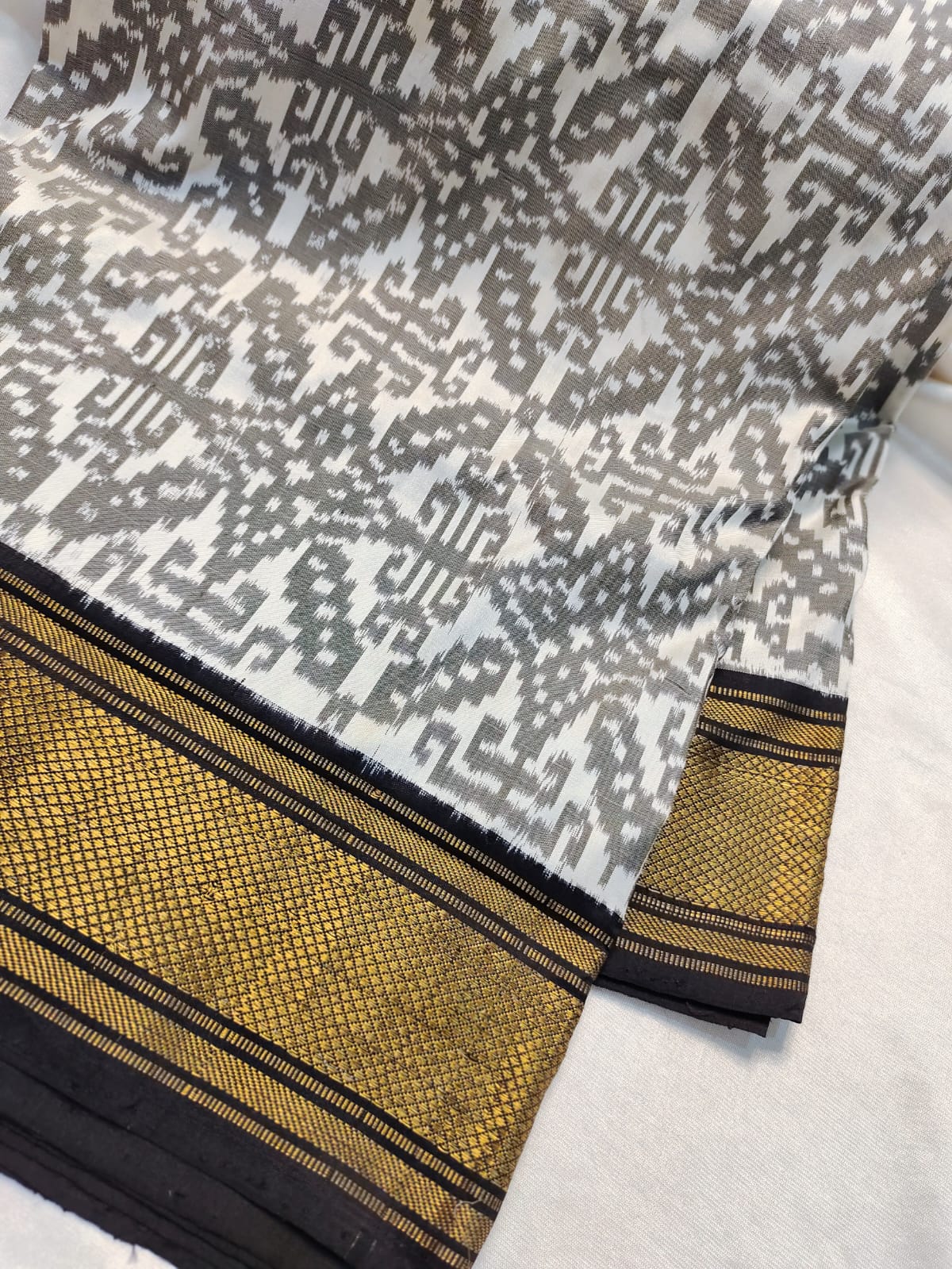 50% offer ikkat silk mark certificate