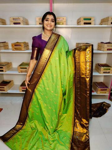 Sravanamasam sale gadwal silk
