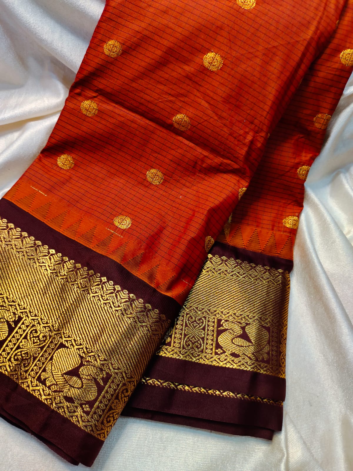 60% offer gadwal saree